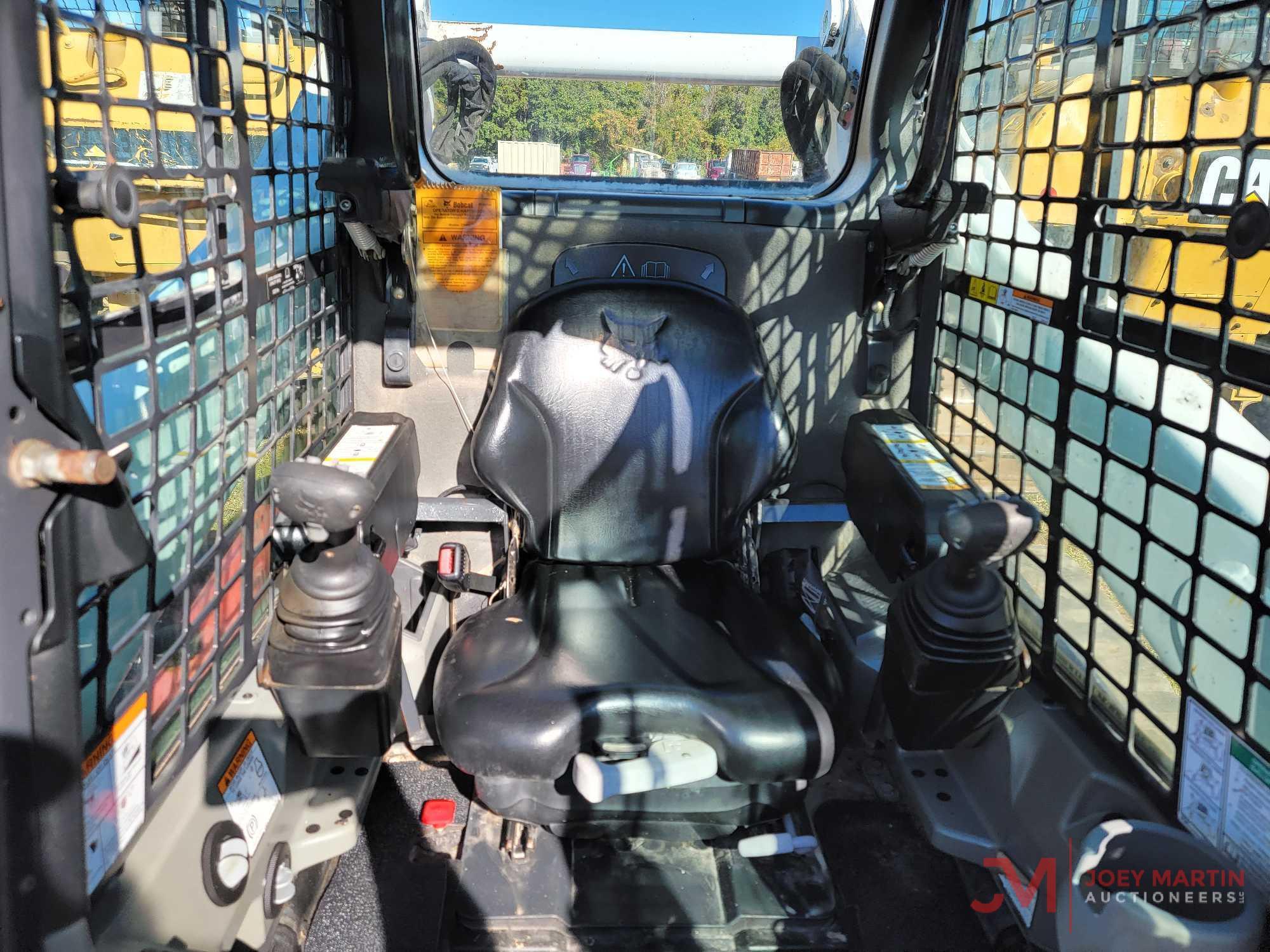 2013 BOBCAT T750 MULTI TERRAIN LOADER