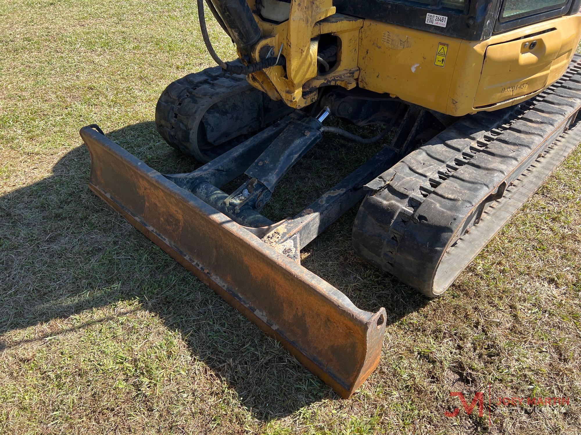 2015 CAT 305E2 CR MINI EXCAVATOR