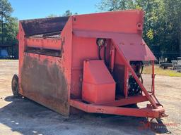 READ 40A TOWABLE TOP SOIL SCREENER