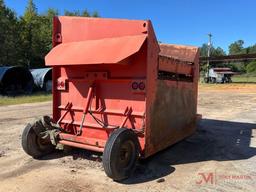 READ 40A TOWABLE TOP SOIL SCREENER