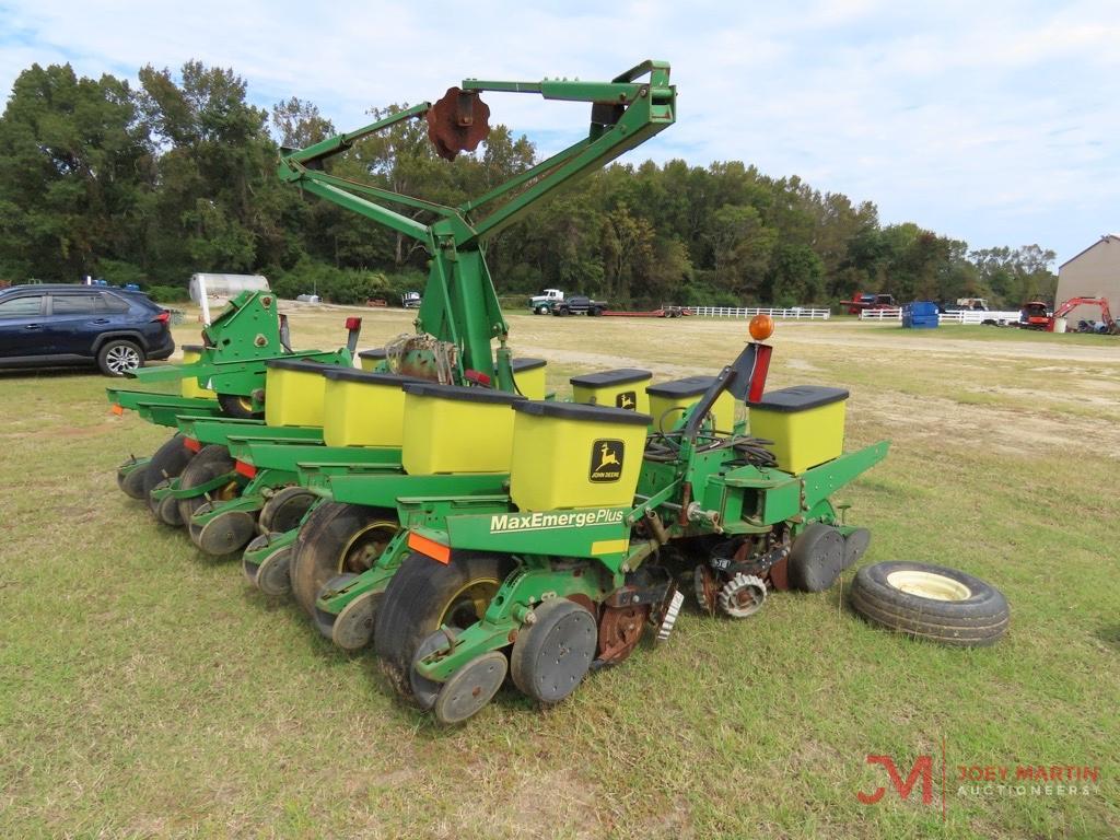 JOHN DEERE 1760 MAX EMERGE PLUS 12 ROW FORWARD FOLD...PLANTER, S/N 680305, ROW MARKERS, 30" SPACING