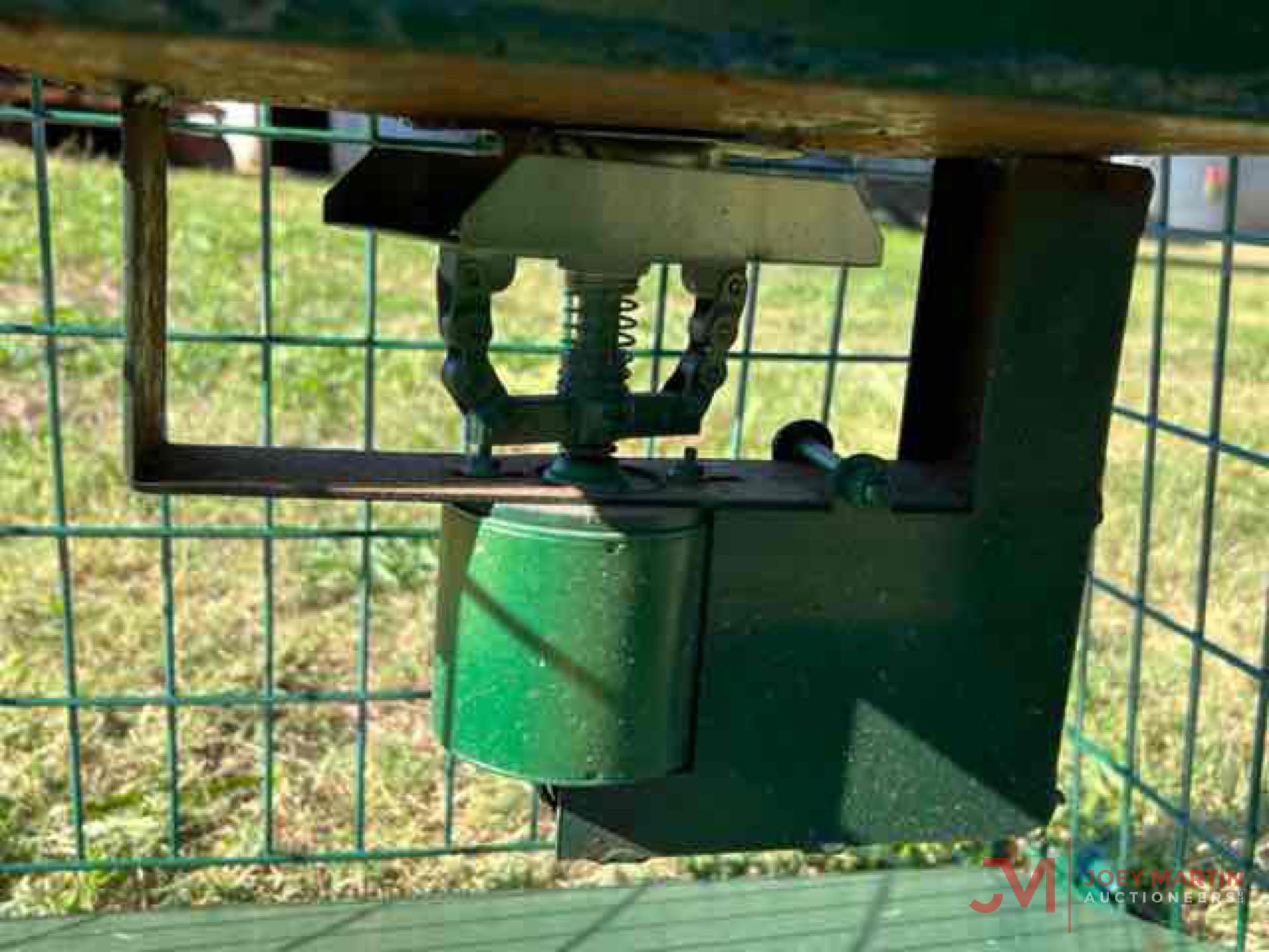 NEW GREENGO FEEDER