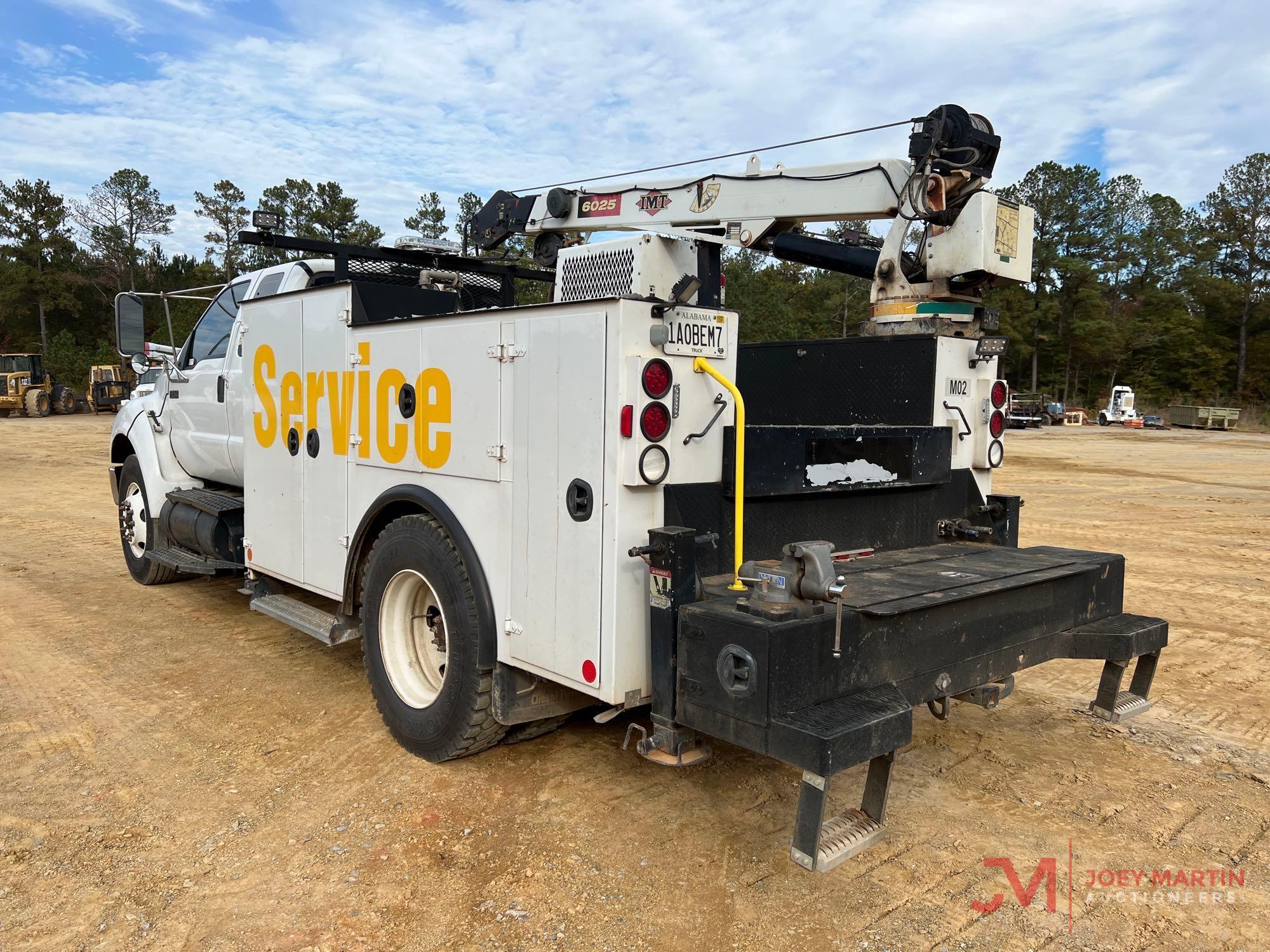 2008 FORD F-750 XLT SUPER DUTY SERVICE TRUCK