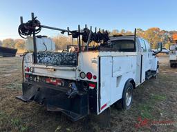 2004 GMC C5500 SERVICE TRUCK