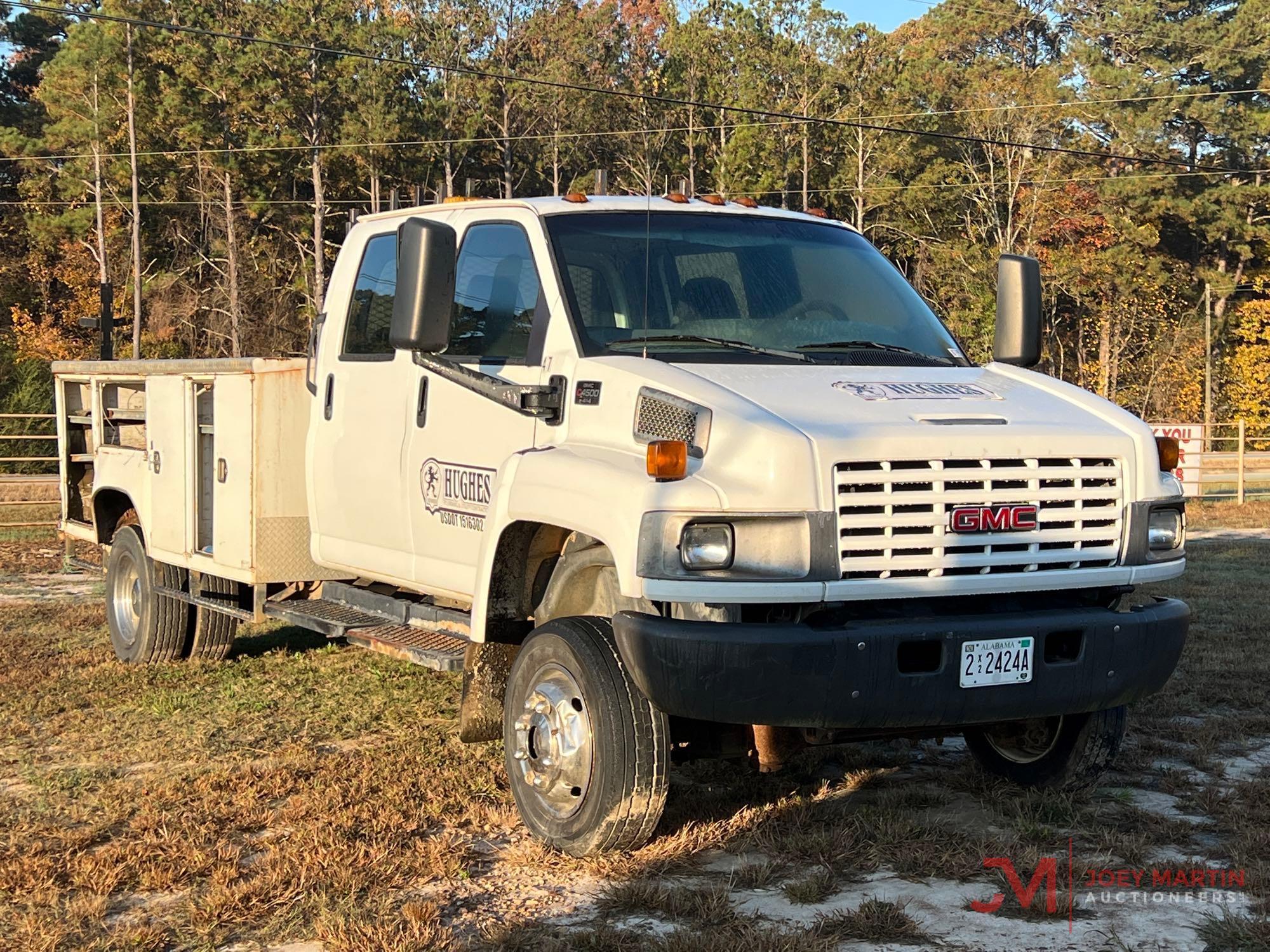 2005 GMC 4500 CREW CAB UTILITY TRUCK