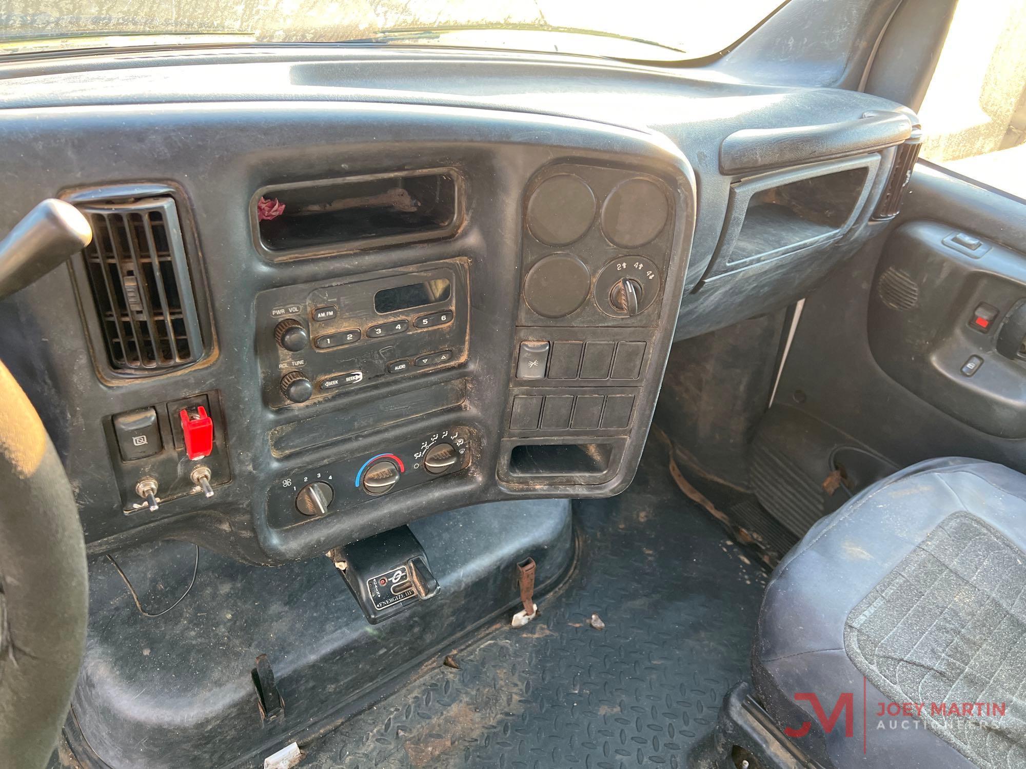 2005 GMC 4500 CREW CAB UTILITY TRUCK