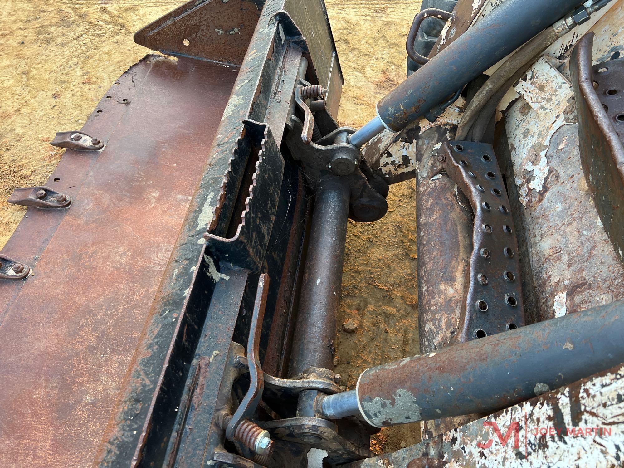 2005 BOBCAT S250 SKID STEER LOADER