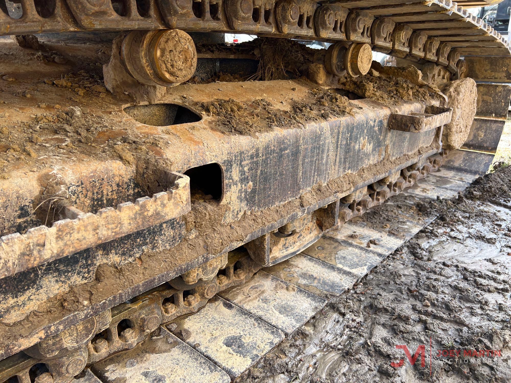 2005 DEERE 160C HYDRAULIC EXCAVATOR