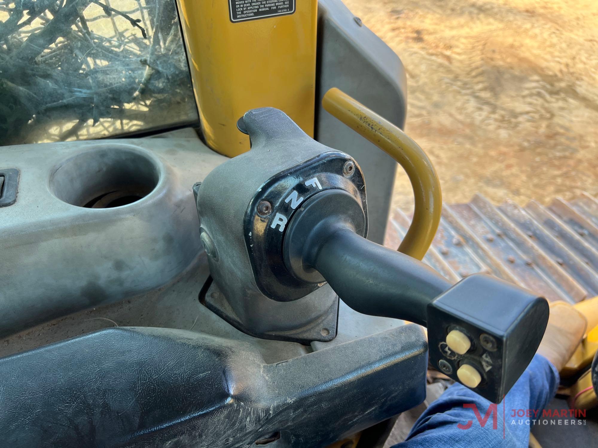 2004 CAT D6N XL CRAWLER DOZER