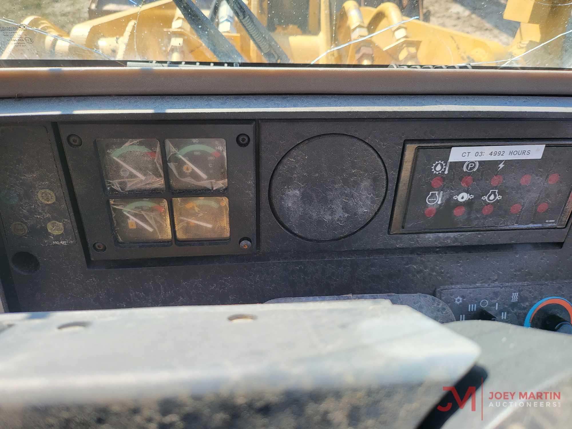 1996 CAT 924F RUBBER TIRE LOADER CAB TRACTOR