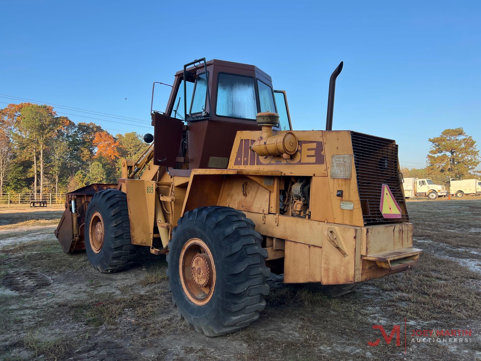 1985 CASE W24C RUBBER TIRE LOADER