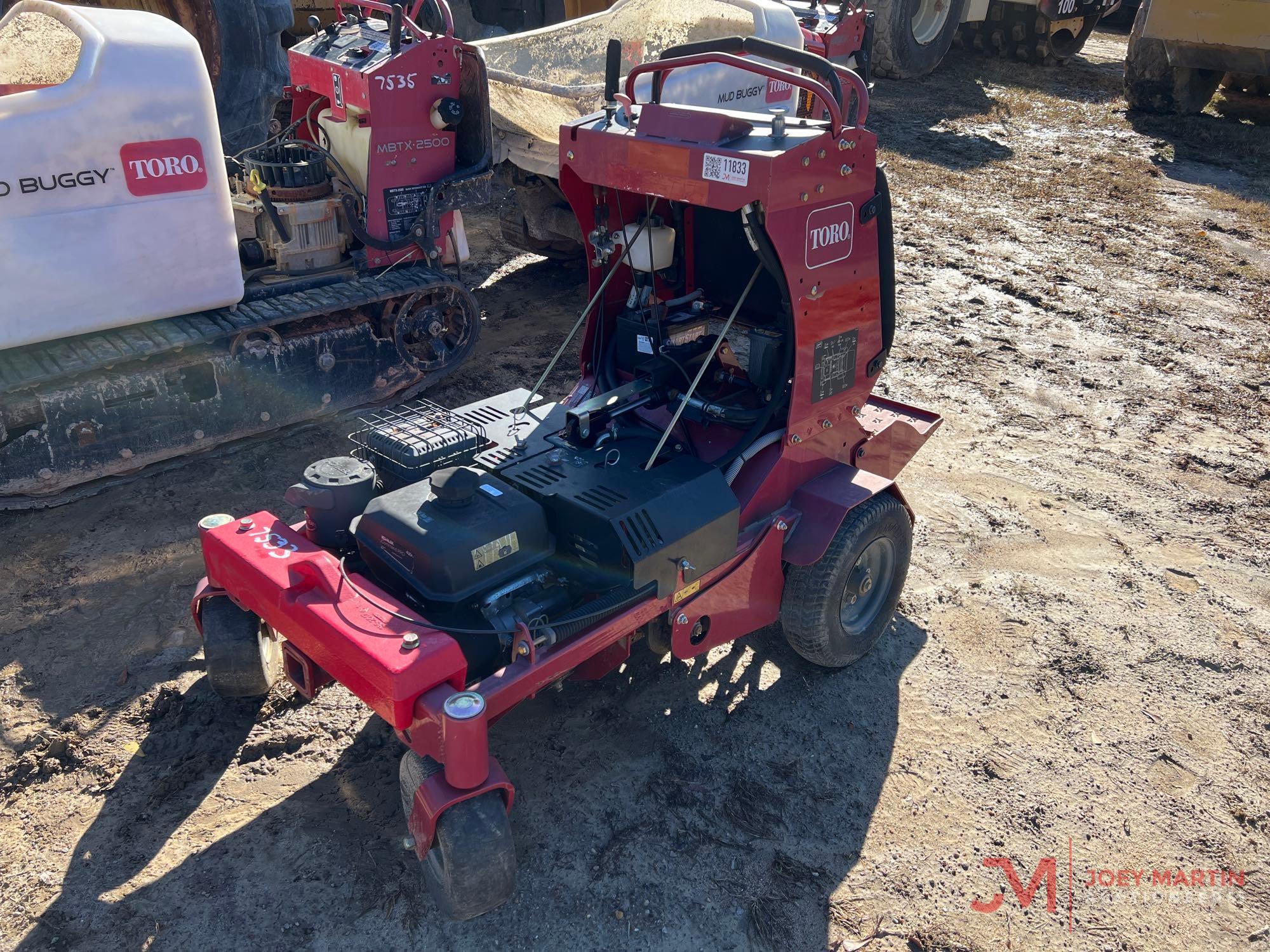 TORO RIDE ON AERATOR