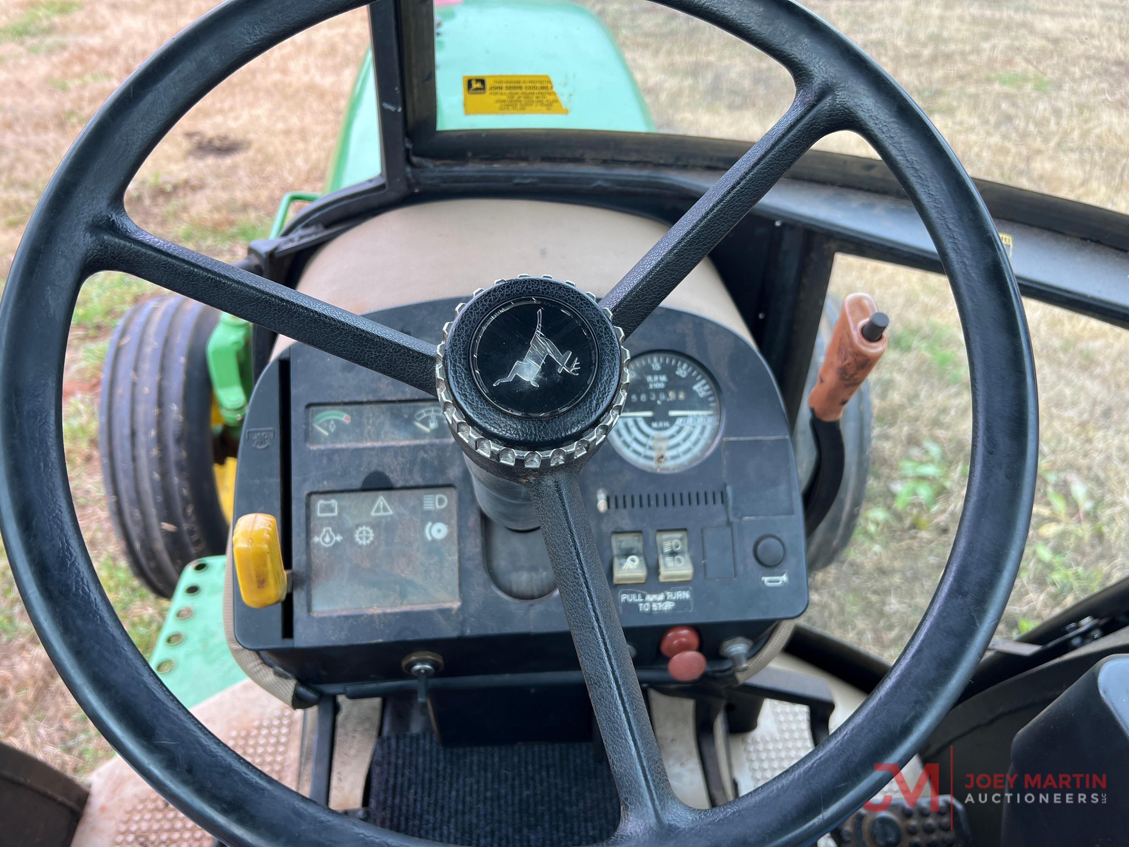 JOHN DEERE 2140 AG TRACTOR