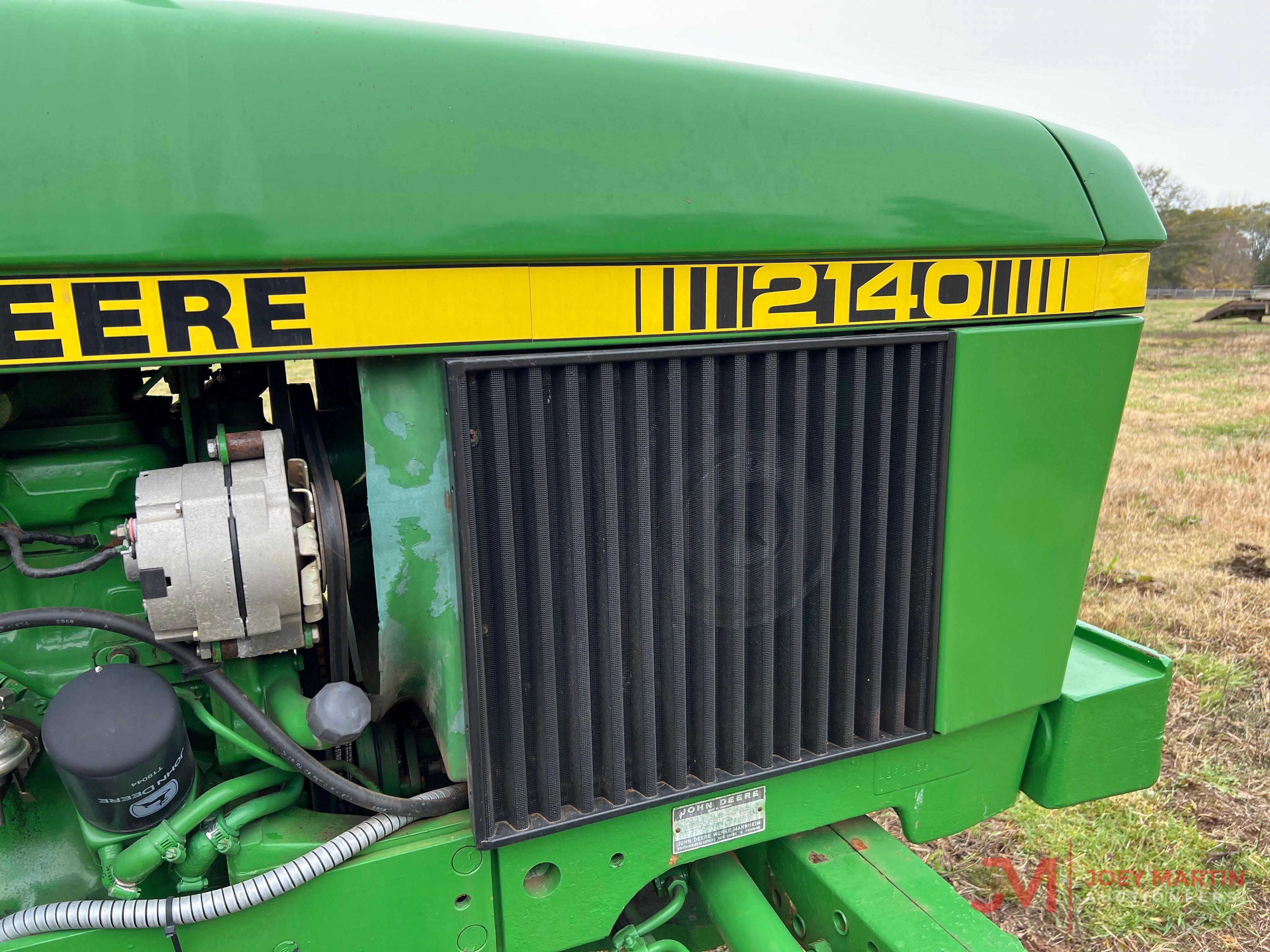 JOHN DEERE 2140 AG TRACTOR