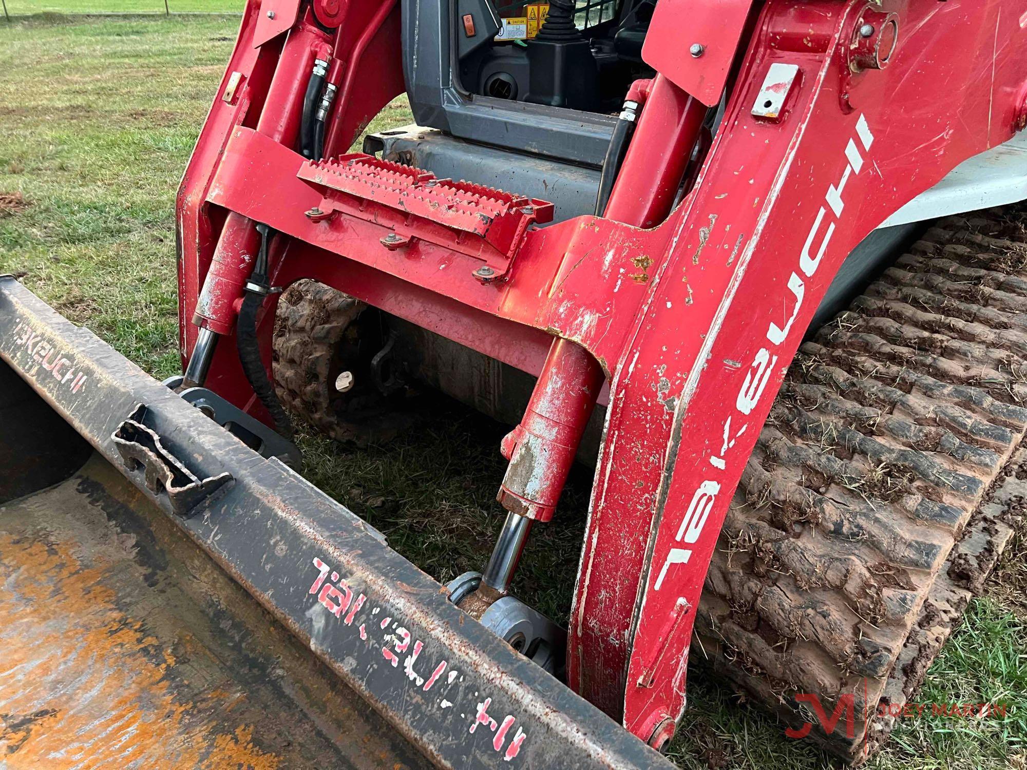 2020 TAKEUCHI TL12R2 MULTI TERRAIN LOADER