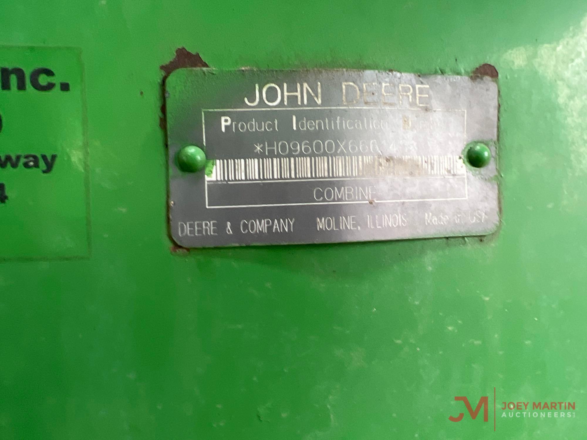 JOHN DEERE 9600 COMBINE