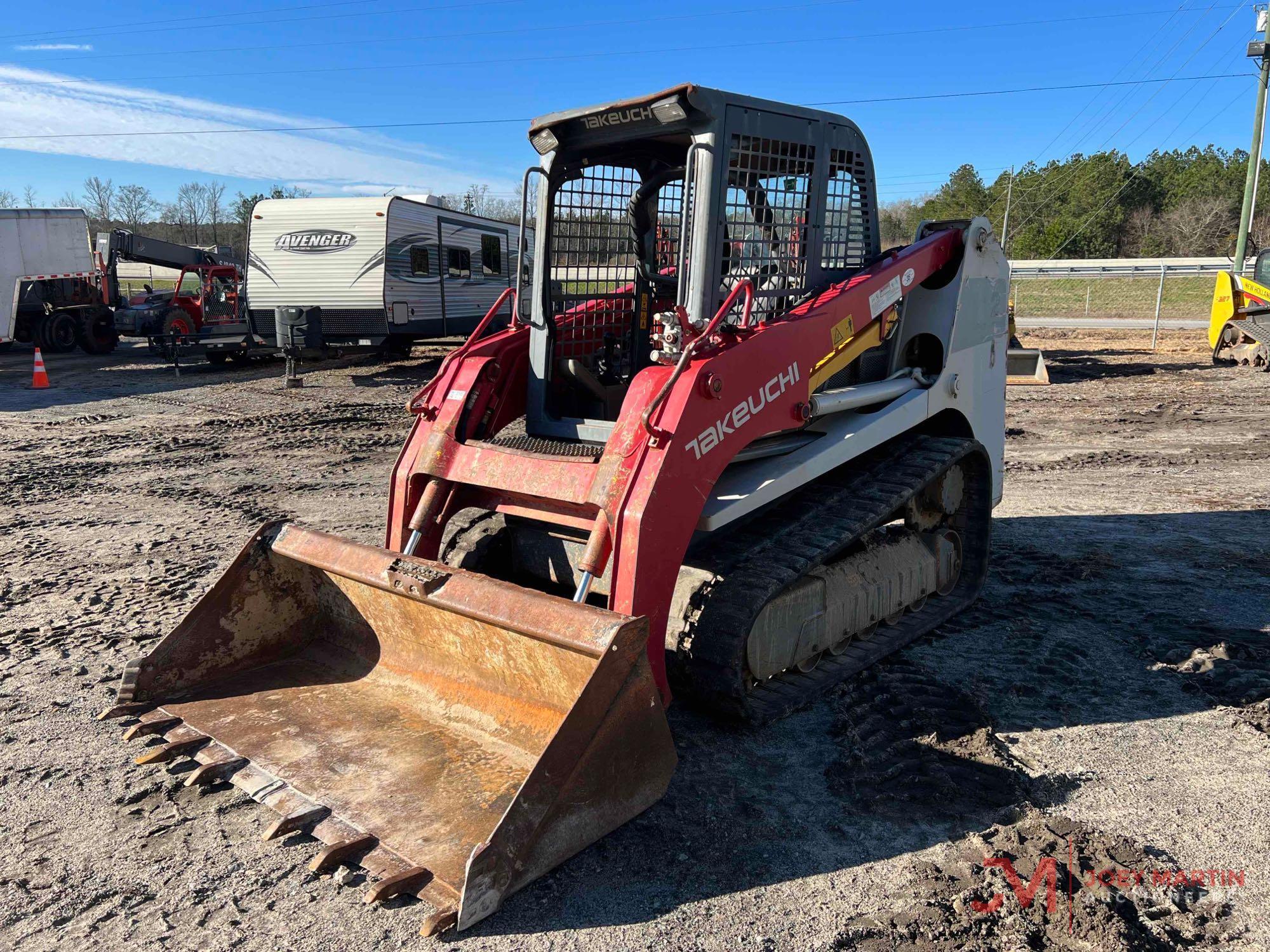 2013 TAKEUCHI...TL12 MULTI TERRAIN LOADER