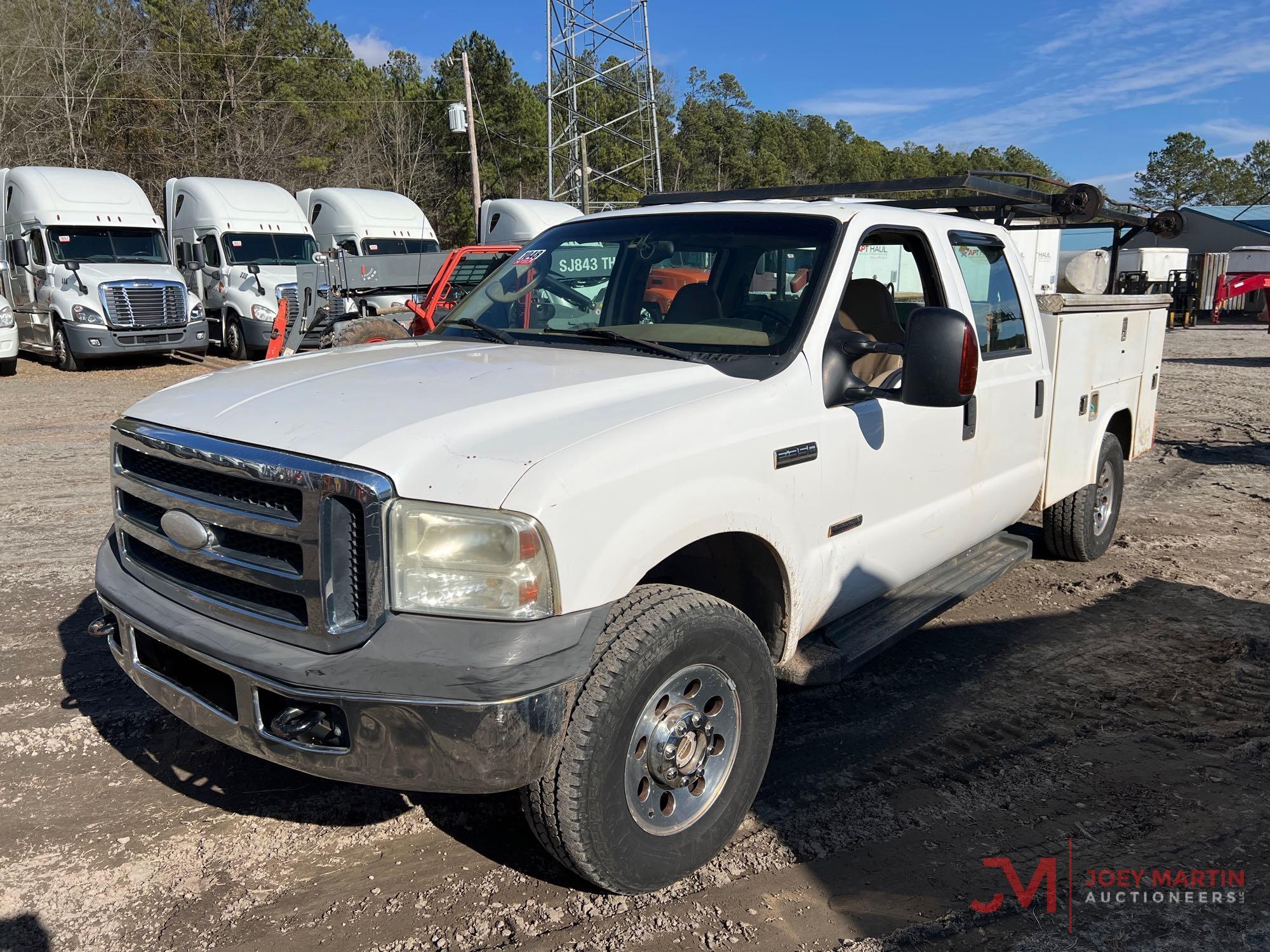 2006 FORD F-350 XL SUPER DUTY SERVICE TRUCK