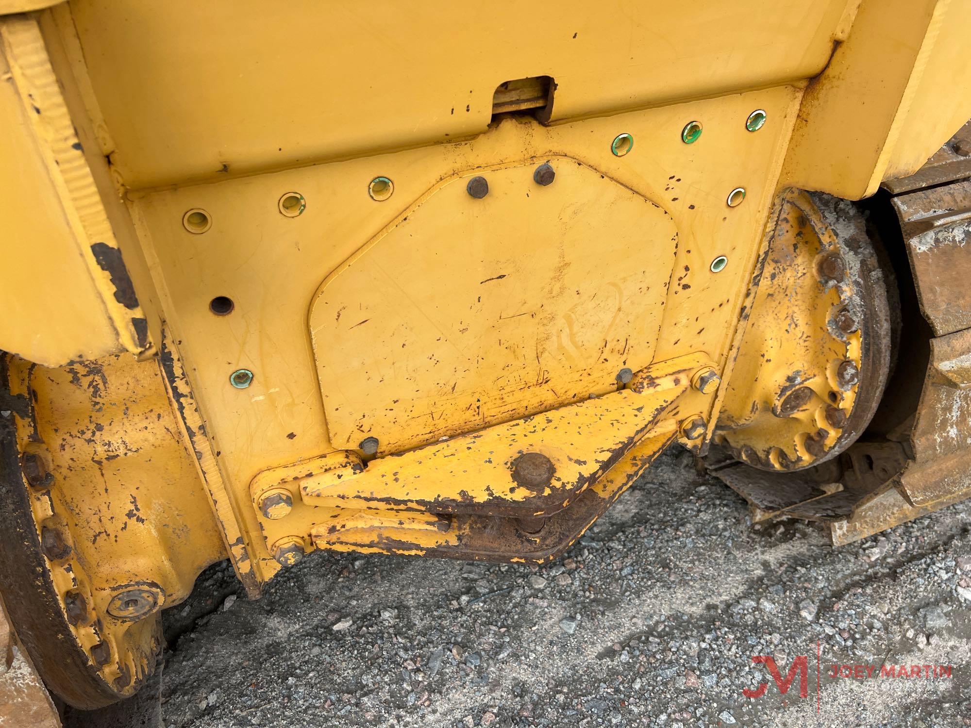 2005 JOHN DEERE 450J LT CRAWLER DOZER