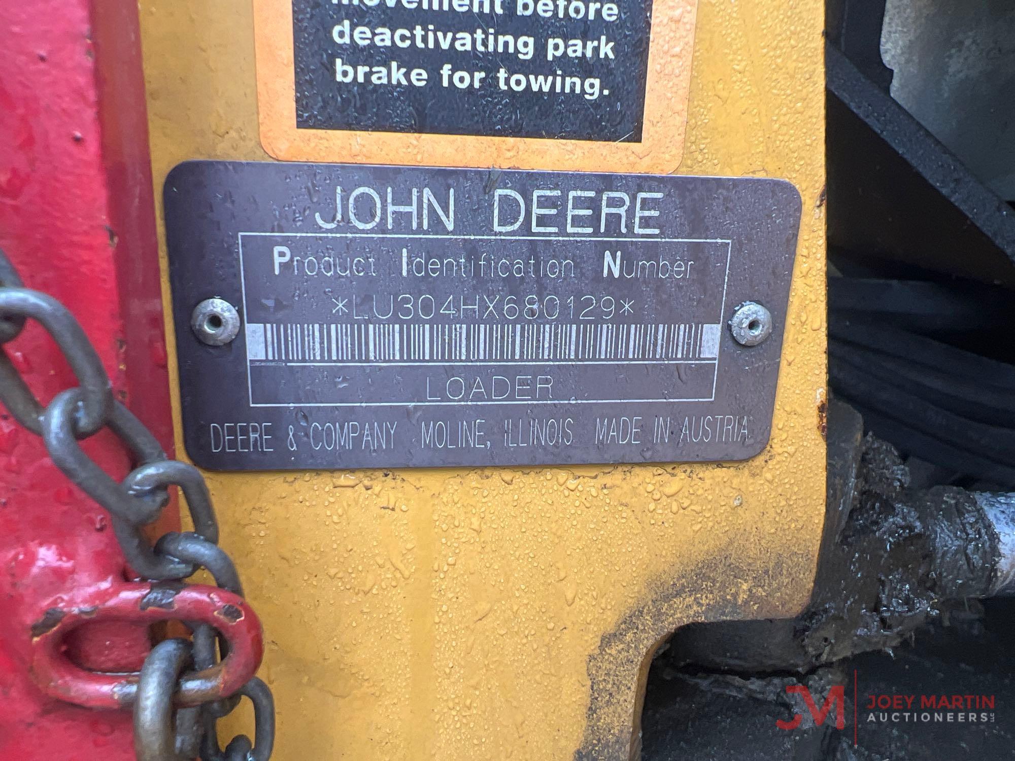 2000 DEERE 304H RUBBER TIRE LOADER