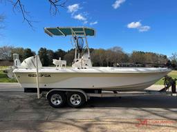 2004 SEAFOX CENTER CONSOLE BOAT