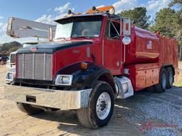 2005 PETERBILT 330 T/A FUEL AND LUBE TRUCK