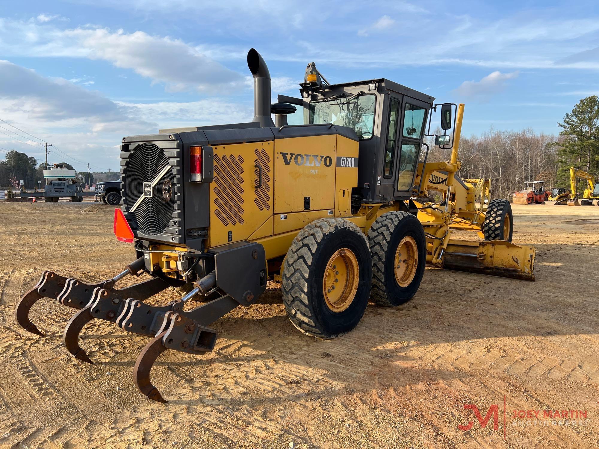 VOLVO G720B MOTOR GRADER