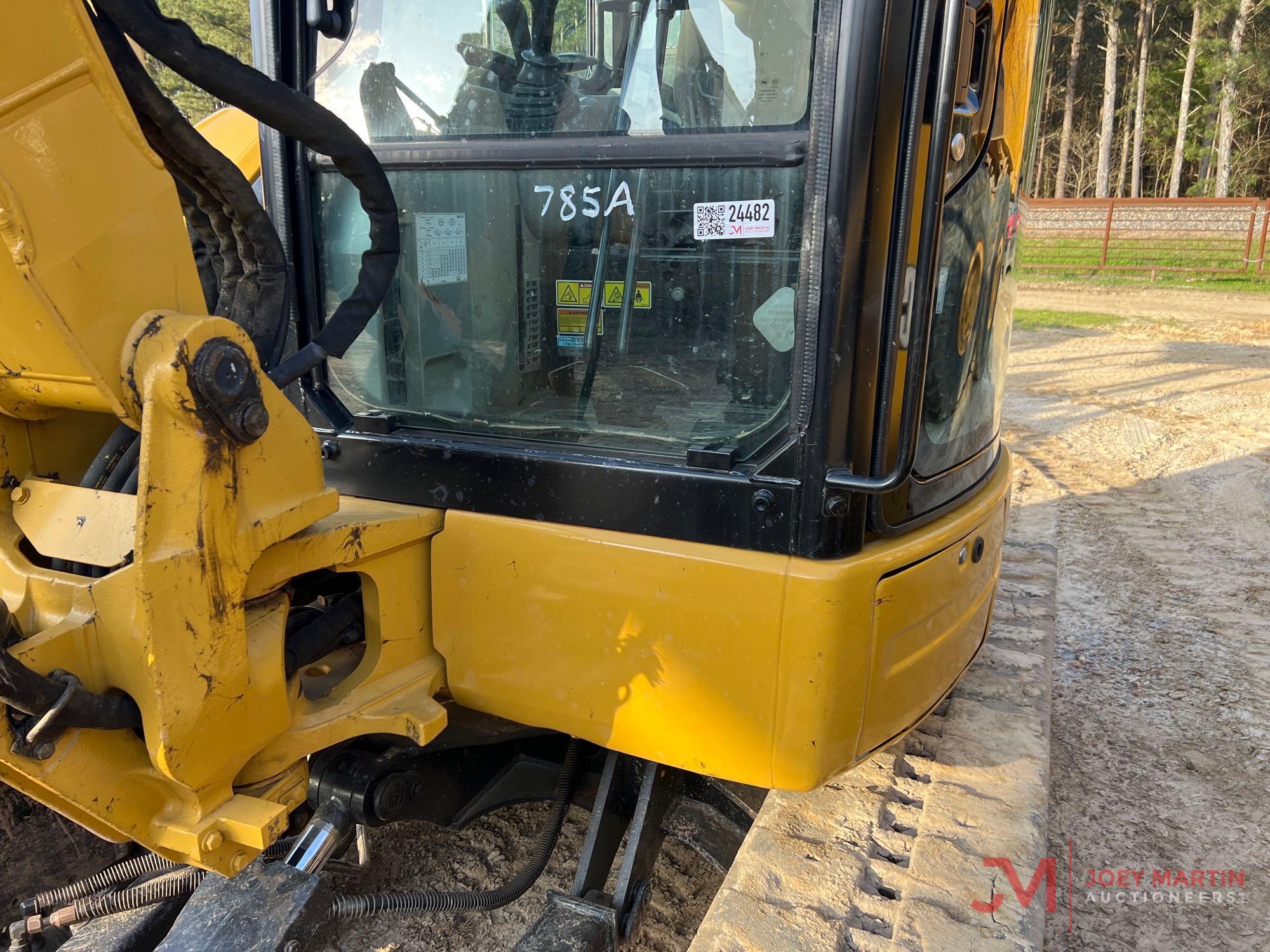 2011 CAT 305DCR MINI EXCAVATOR