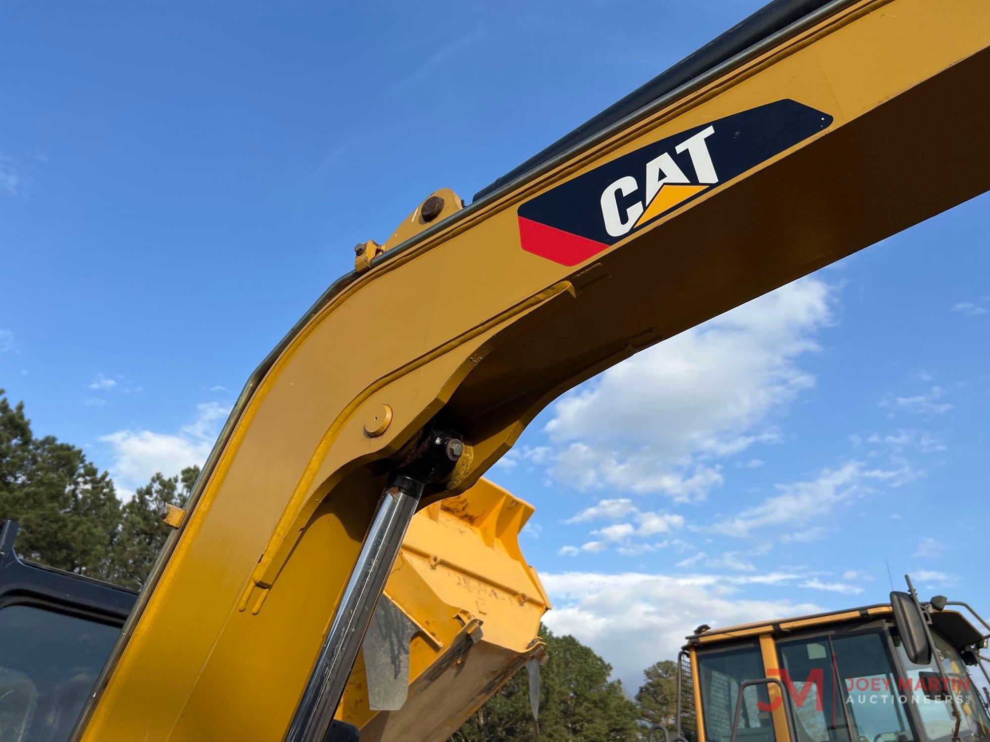 2011 CAT 305DCR MINI EXCAVATOR