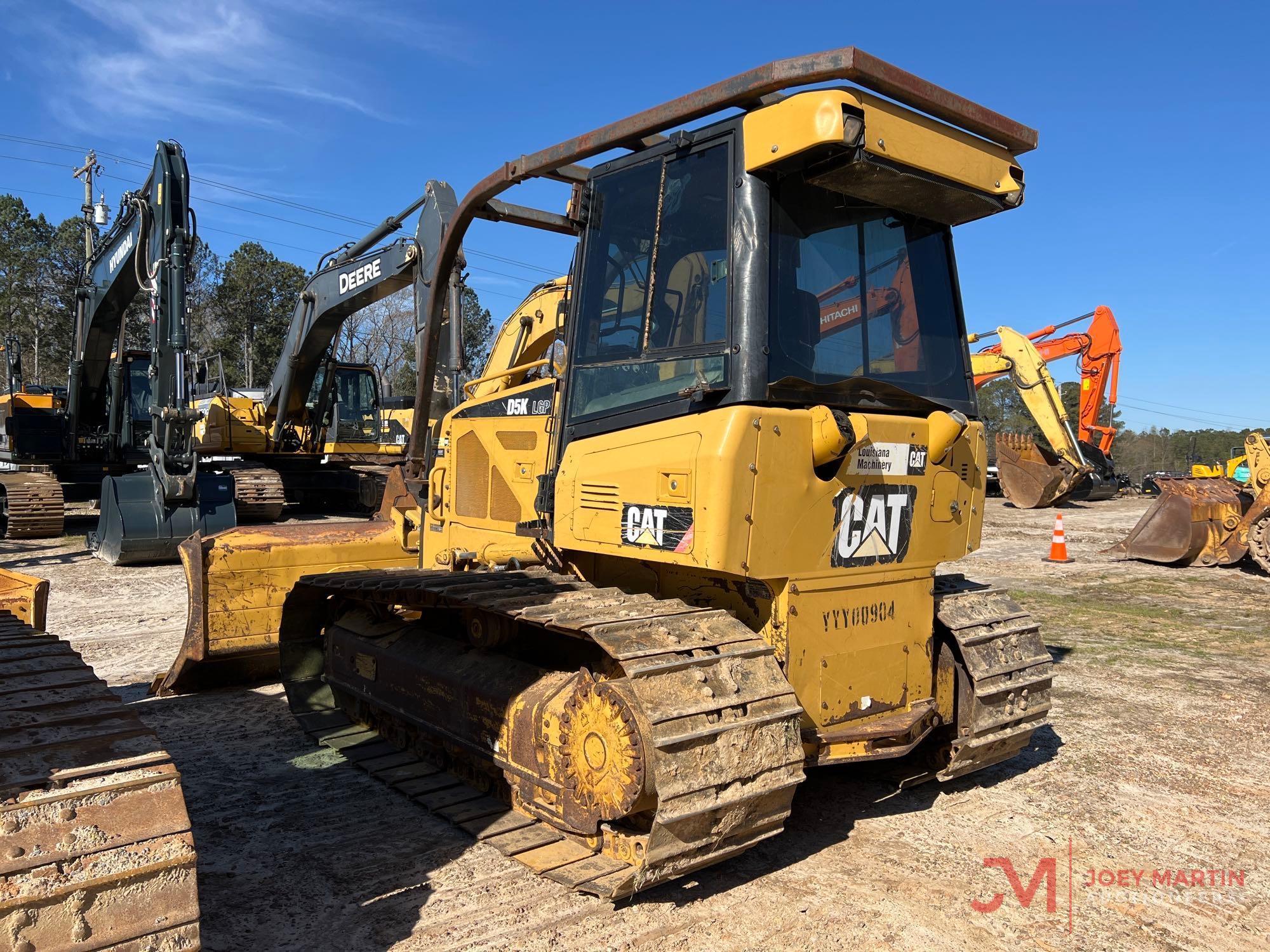 2010 CAT D5K LGP CRAWLER DOZER