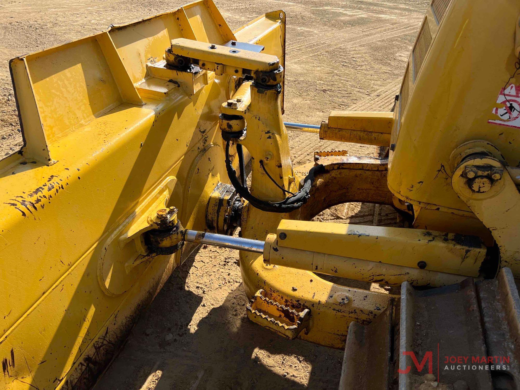 2017 KOMATSU D39PX-24 CRAWLER DOZER