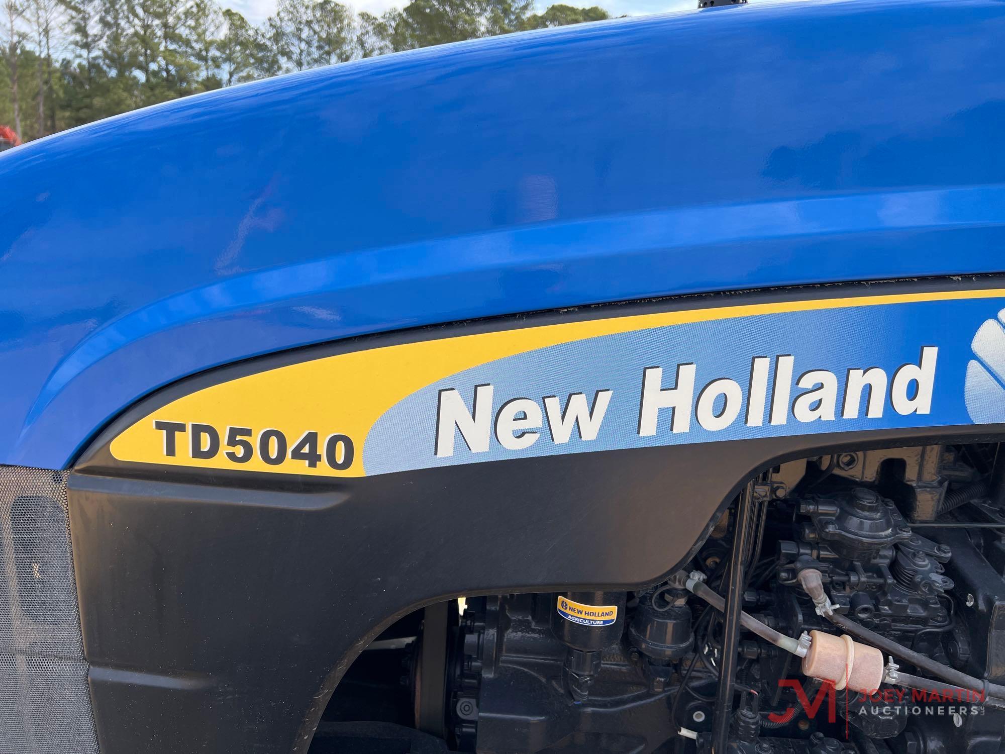 NEW HOLLAND TD5040 AG TRACTOR