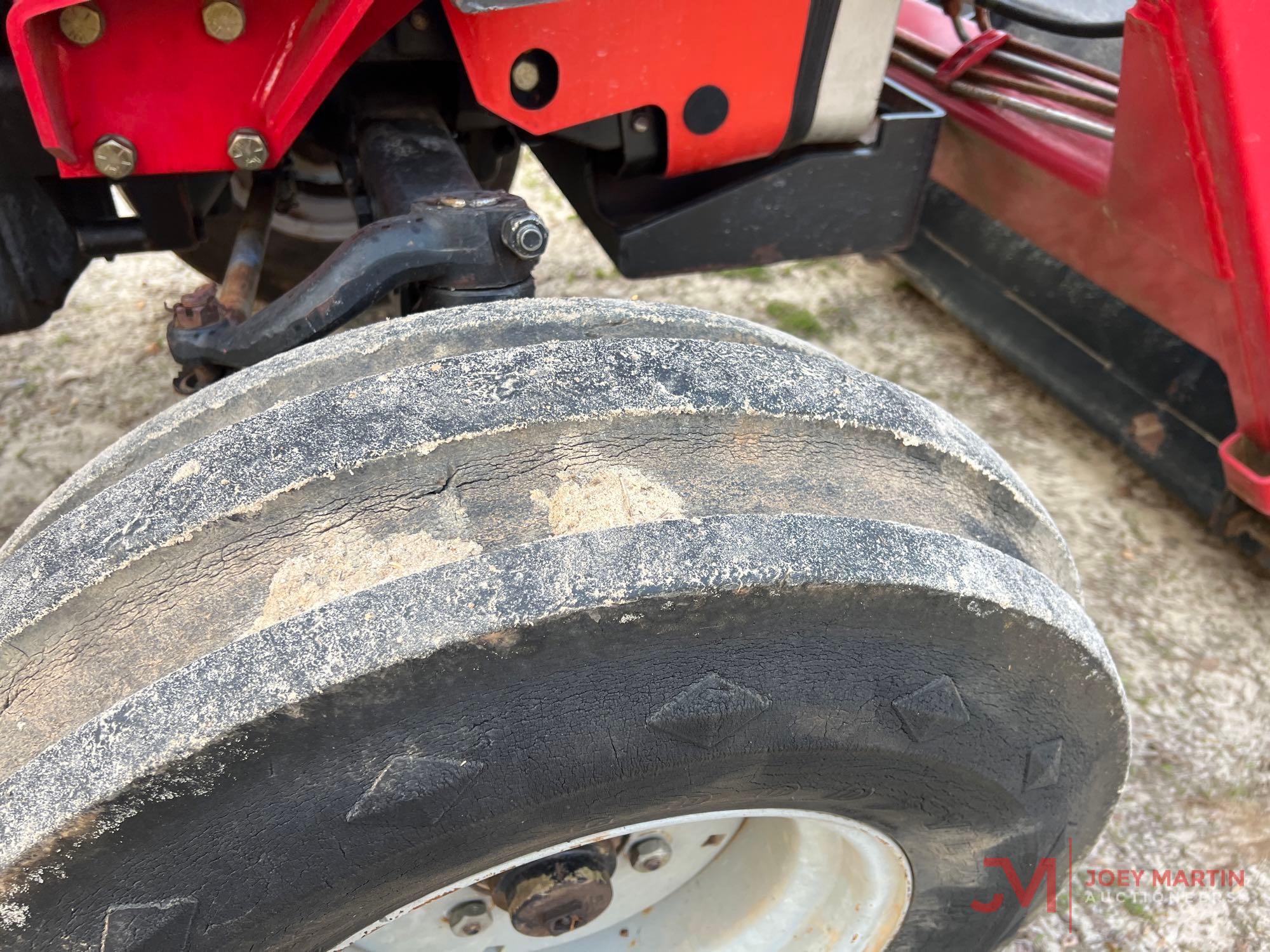 MASSEY FERGUSON 271 AG TRACTOR