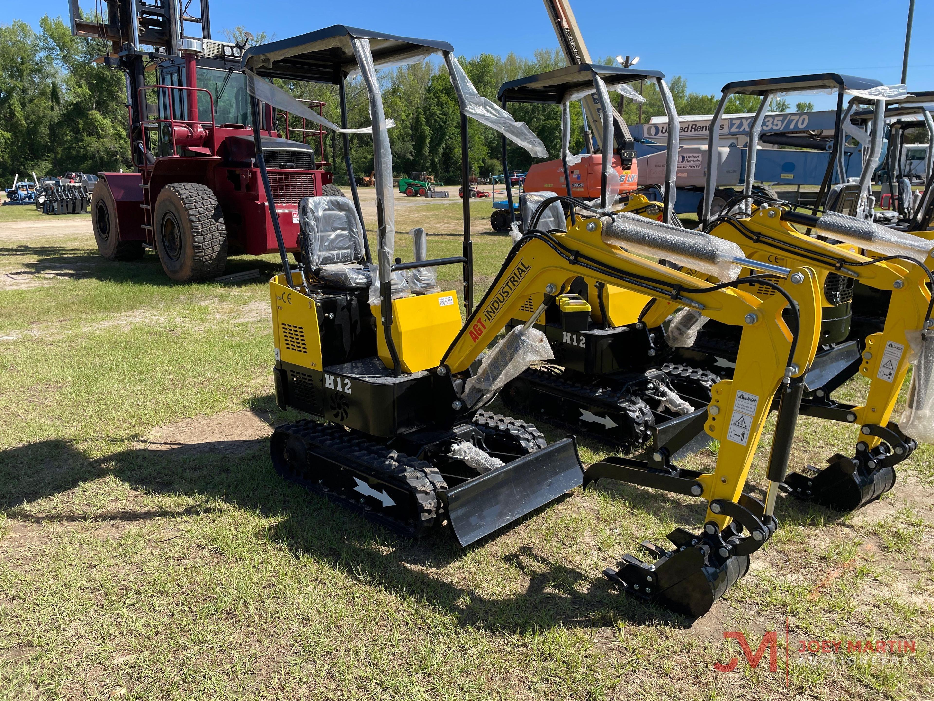 2020 AGROTK H12 MINI EXCAVATOR