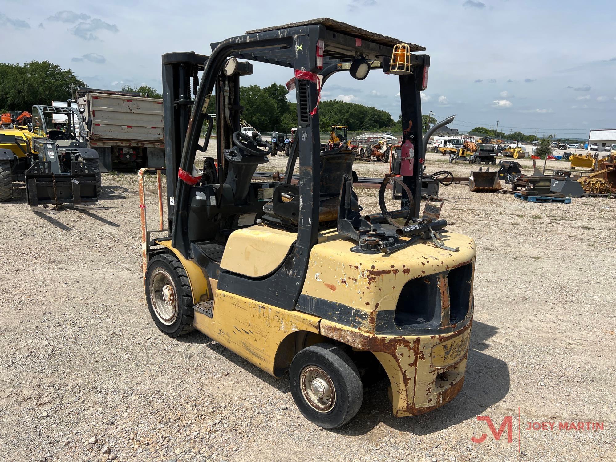 YALE GLP060VXEUSE087 FORKLIFT