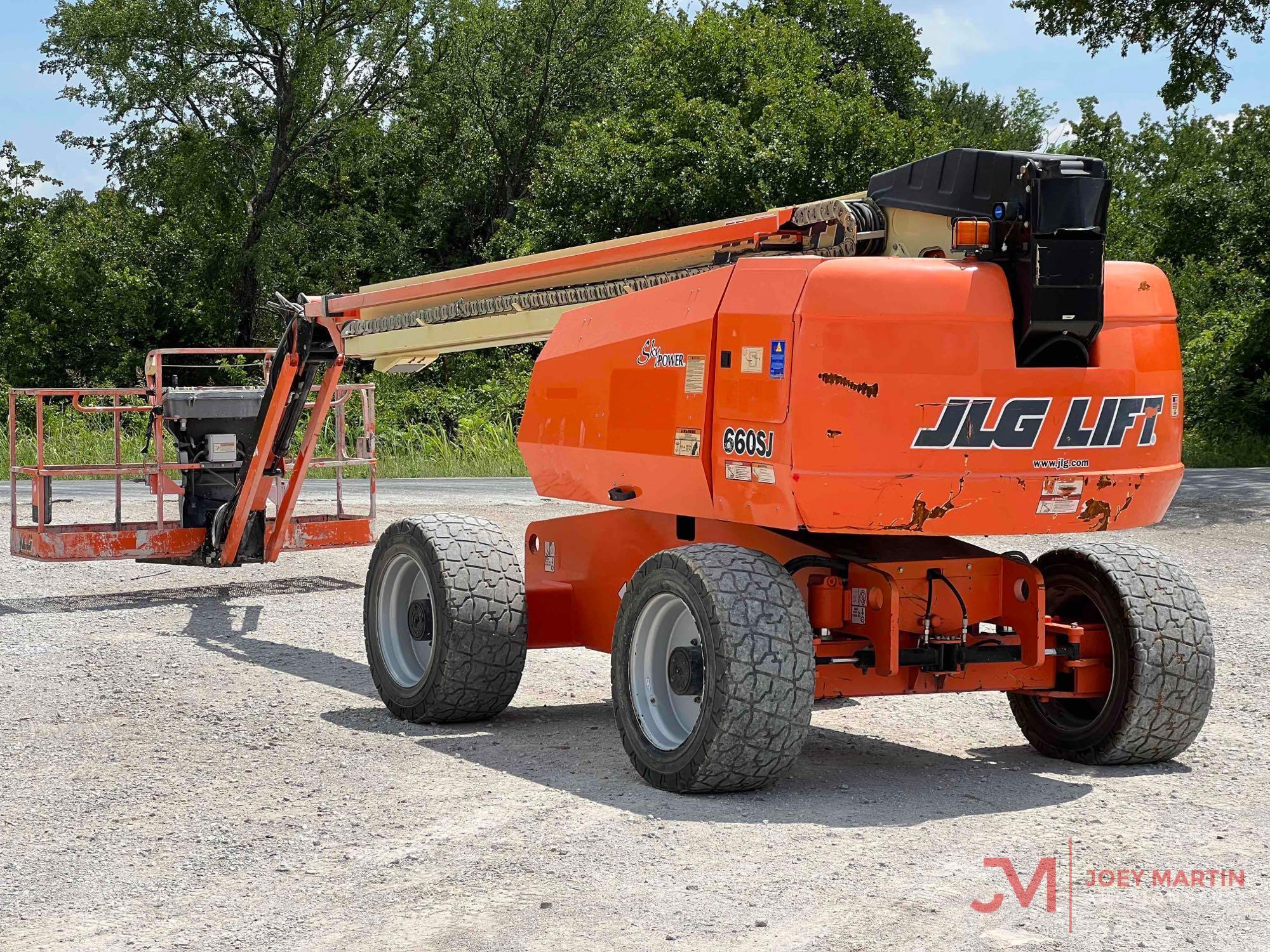 2011 JLG 660SJ BOOM LIFT