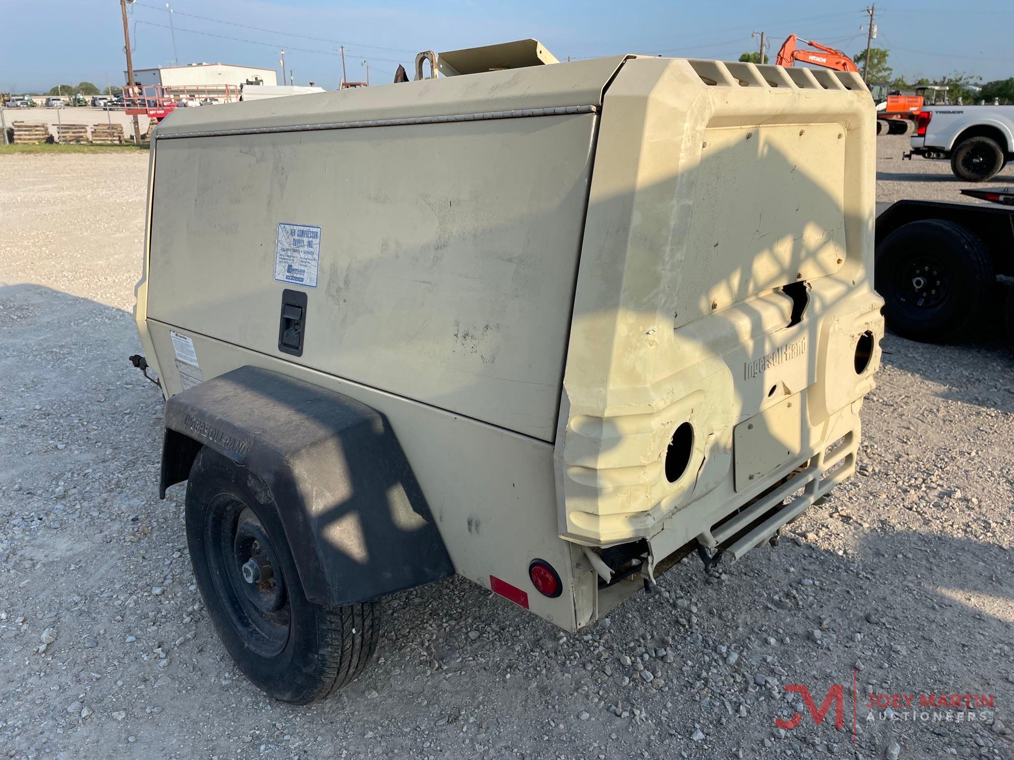 INGERSOLL RAND BUMPER PULL AIR COMPRESSOR