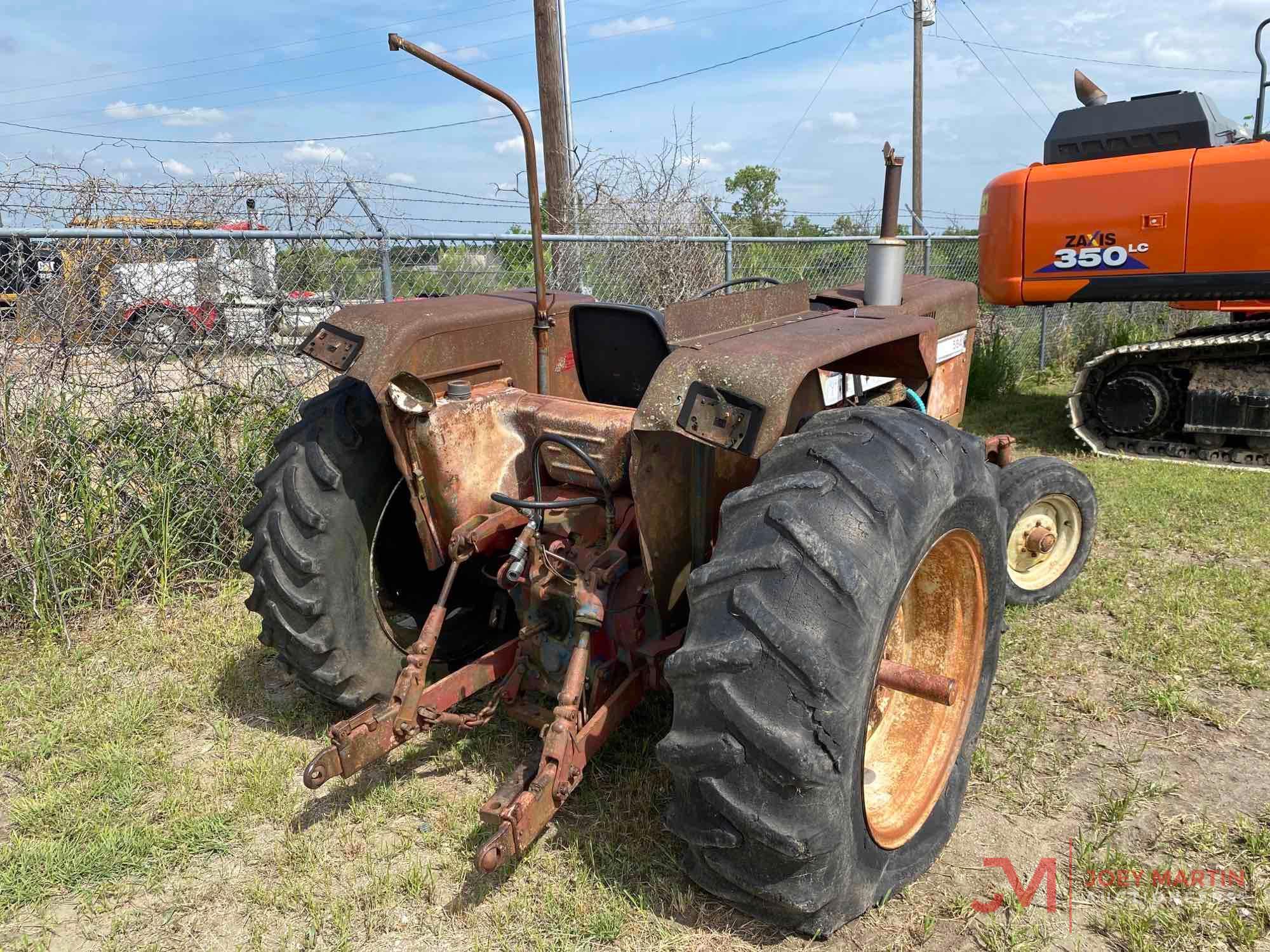 INTERNATIONAL 584 AG TRACTOR