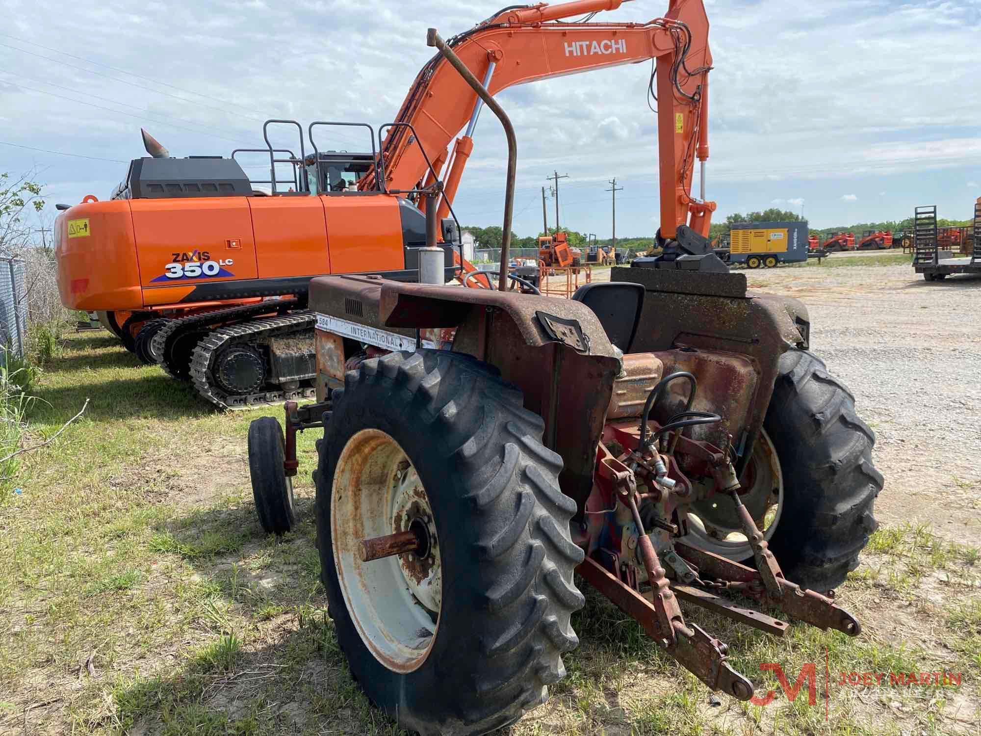 INTERNATIONAL 584 AG TRACTOR