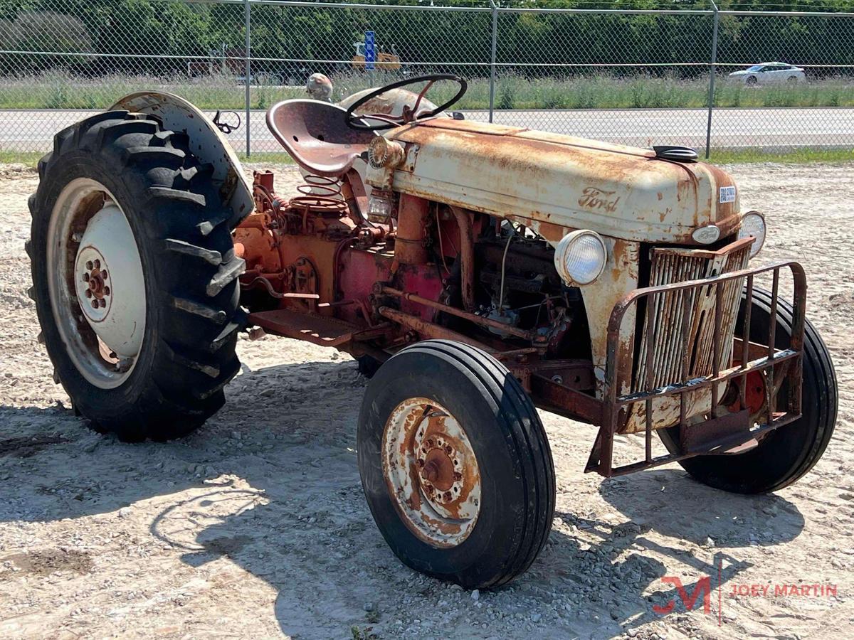 FORD TRACTOR