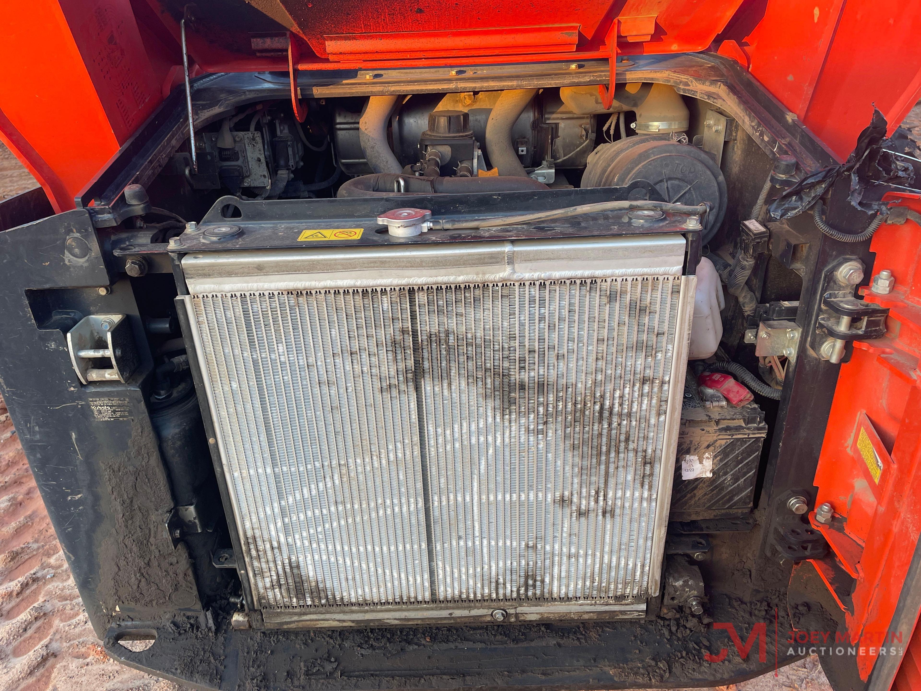 2019 KUBOTA SVL-952S MULTI TERRAIN LOADER