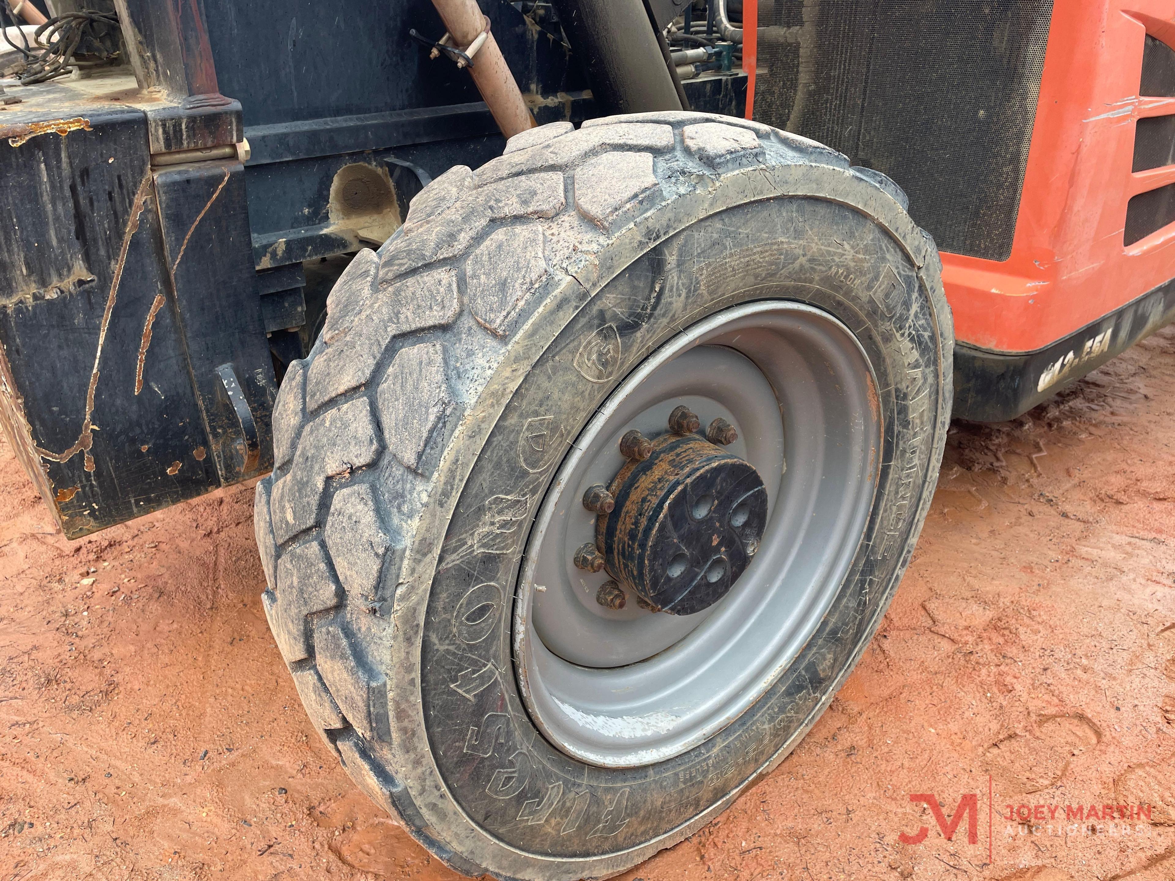 2013 JLG G12-55A TELEHANDLER