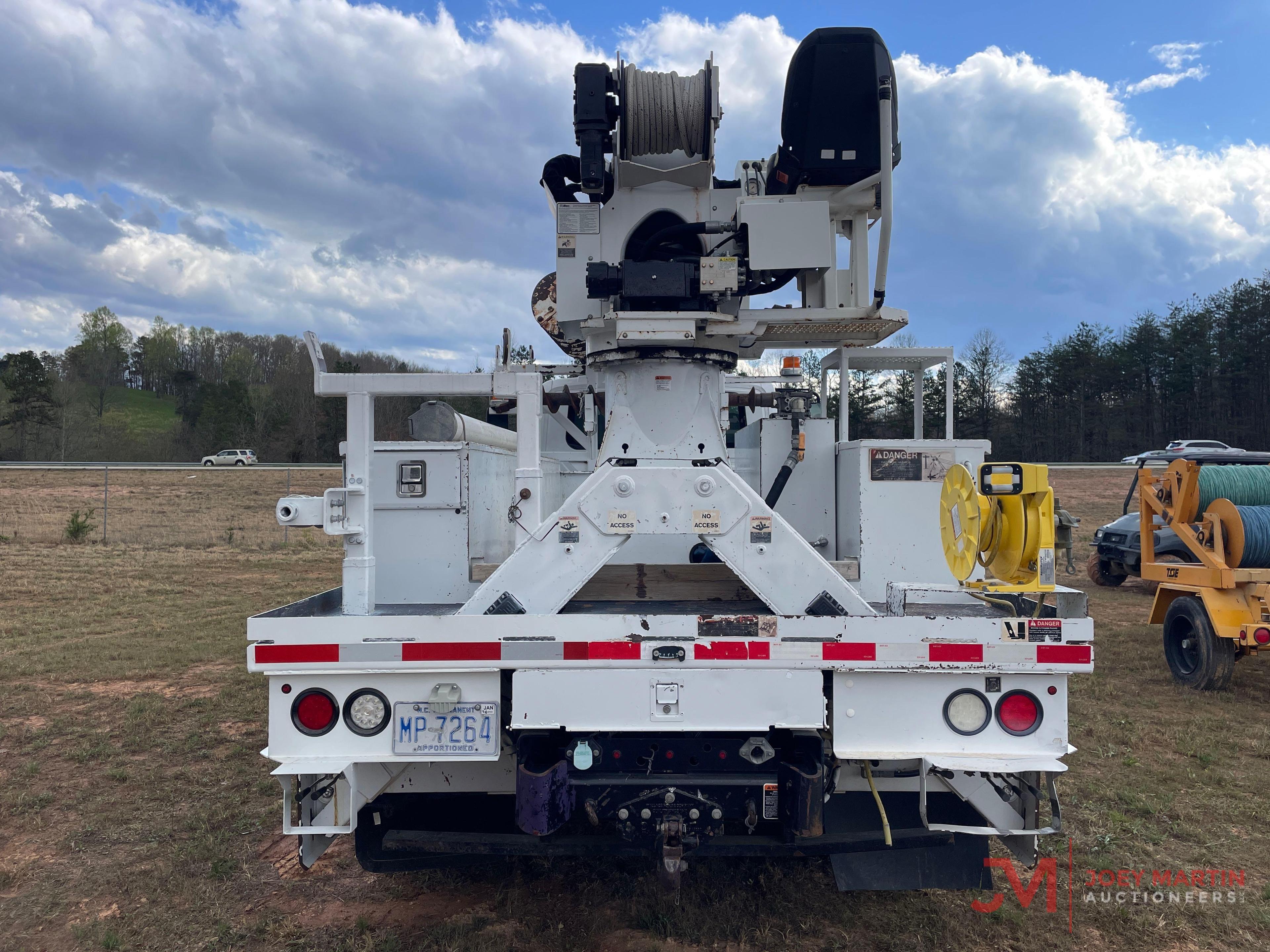 2016 INTERNATIONAL 4300 SBA DIGGER DERRICK TRUCK