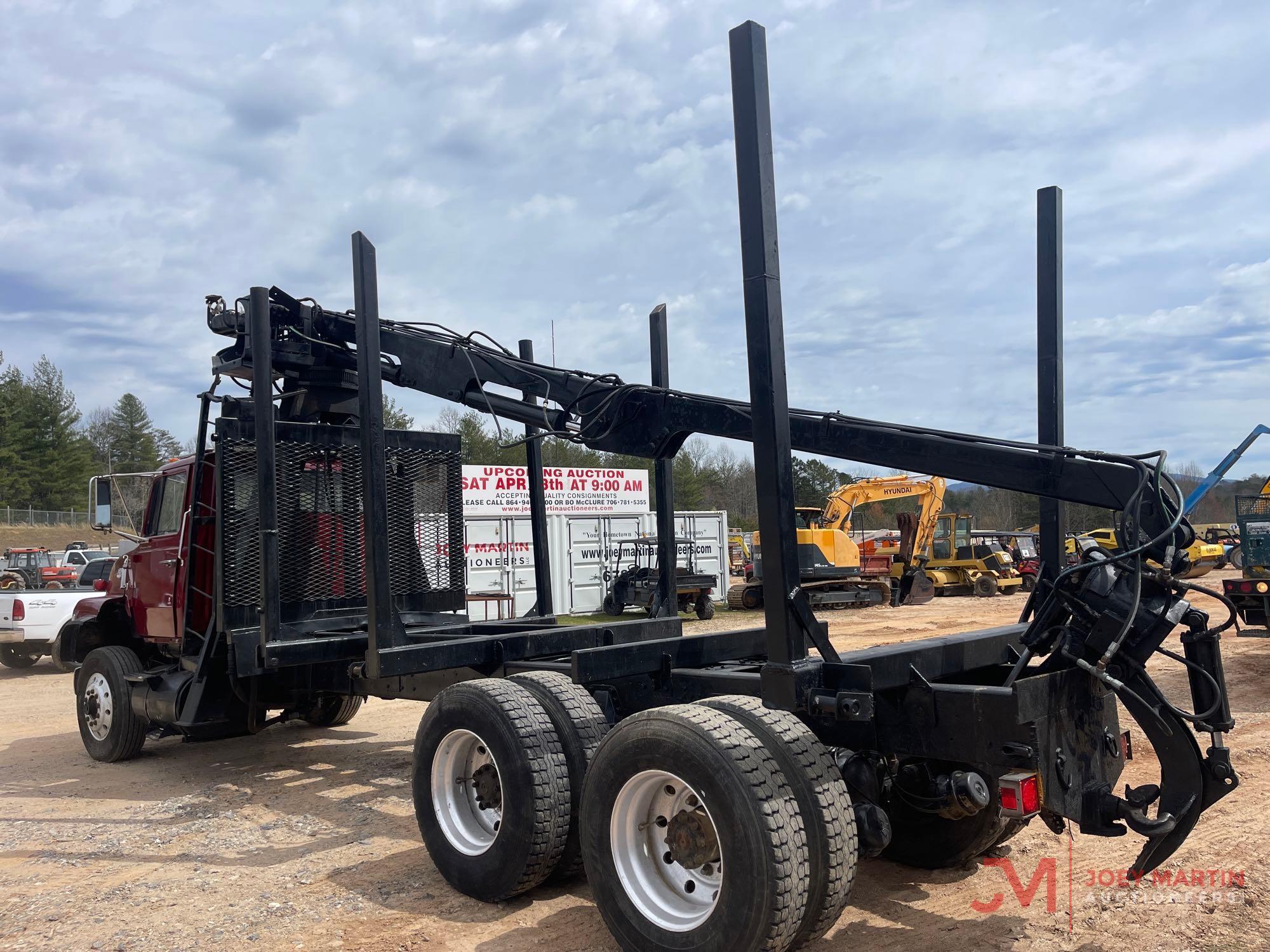 FORD F8000 LOG TRUCK