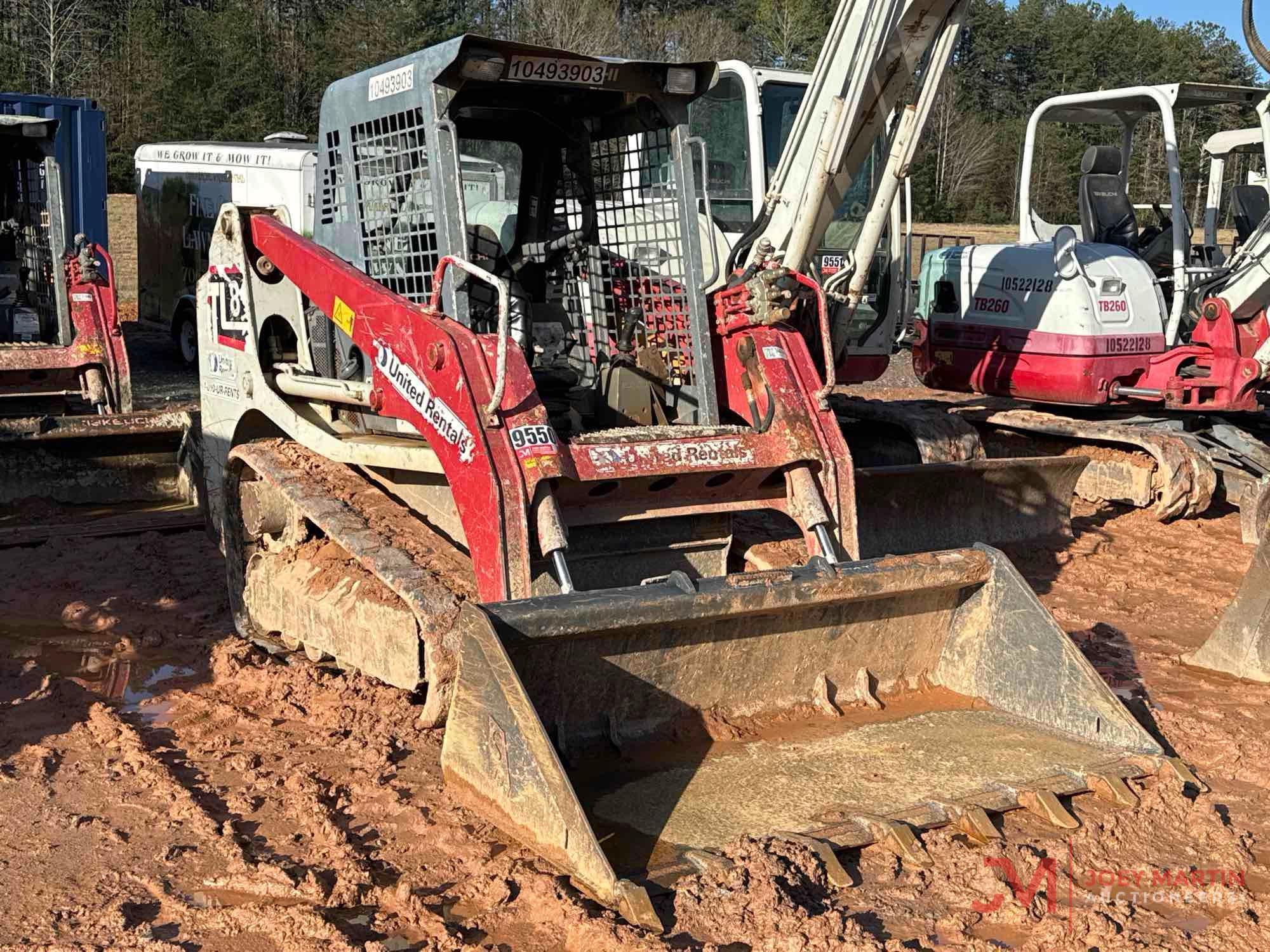 2016 TAKEUCHI TL8 MULTI TERRAIN LOADER