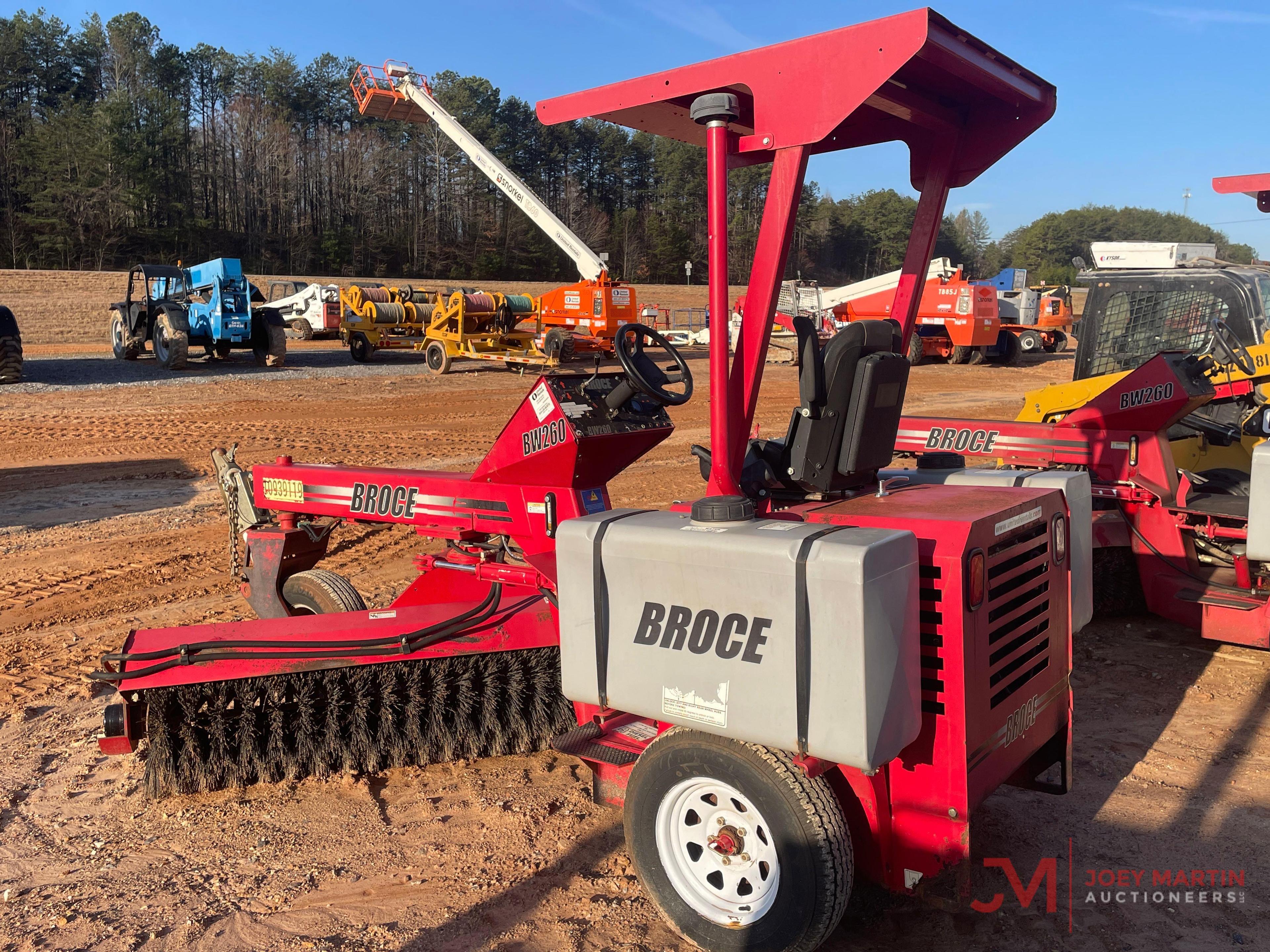 2019 BROCE BW260 TOWABLE SWEEPER