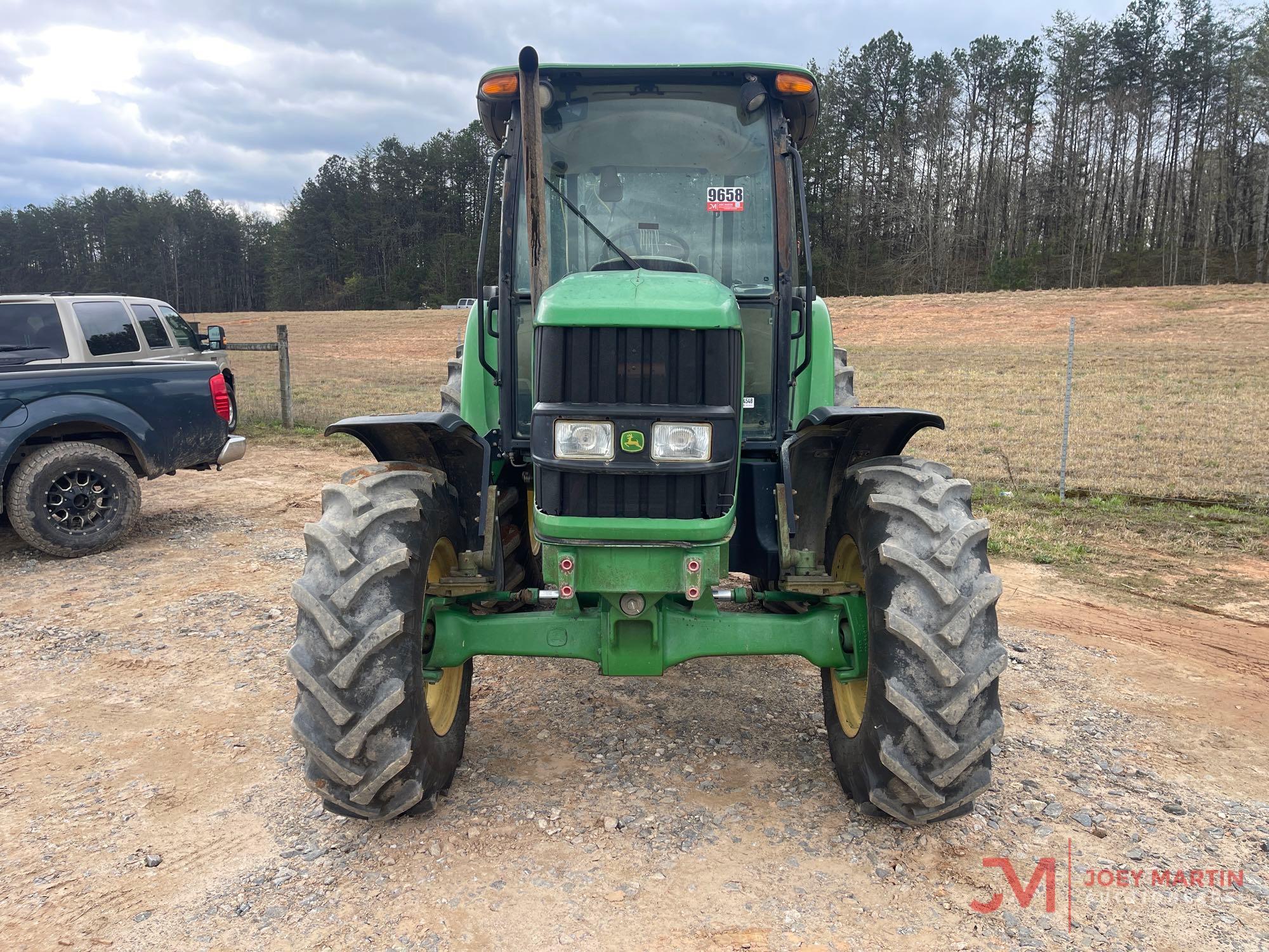 JOHN DEERE 6115D UTILITY TRACTOR