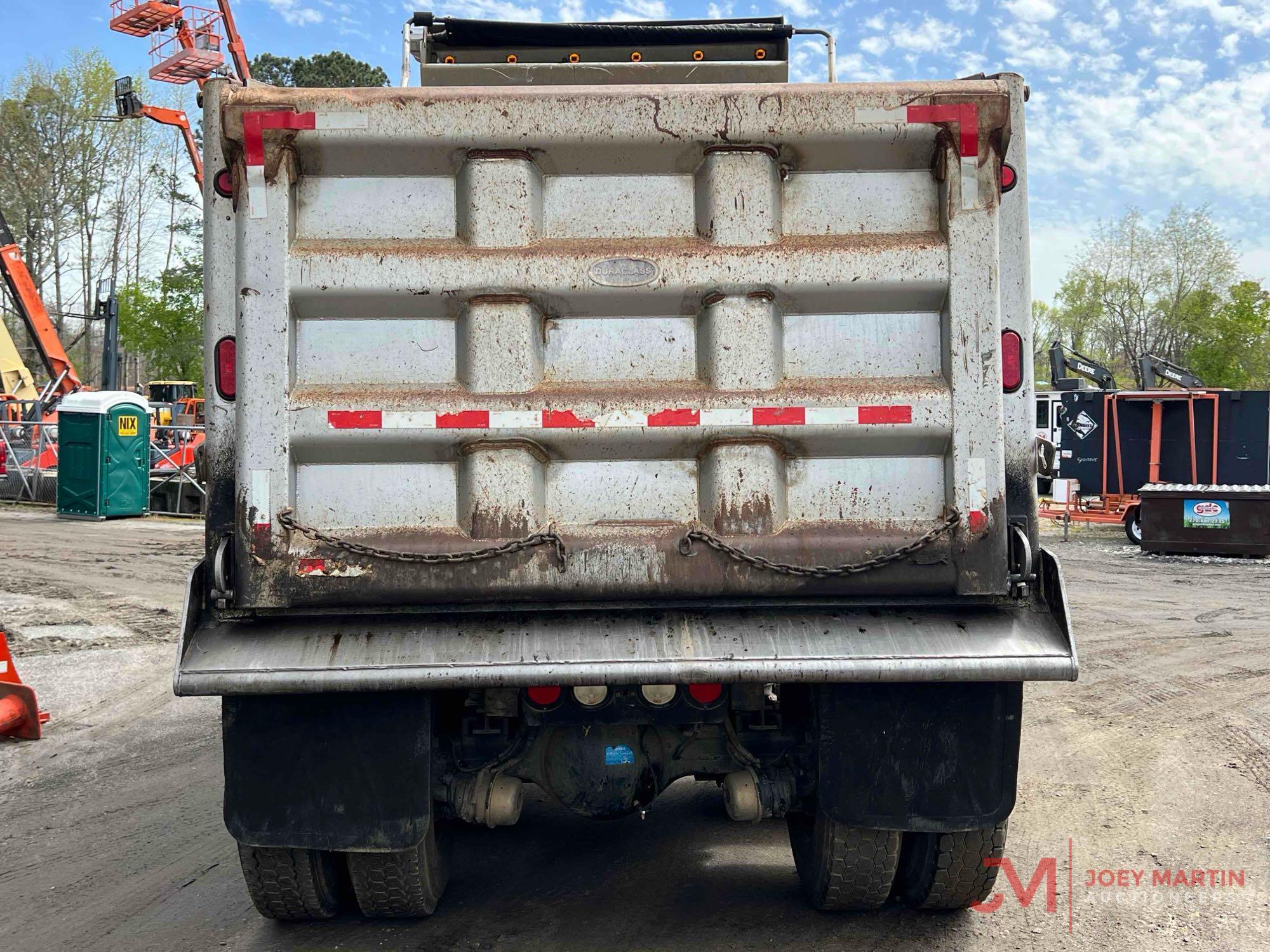 2017 KENWORTH T880 T/A DUMP TRUCK