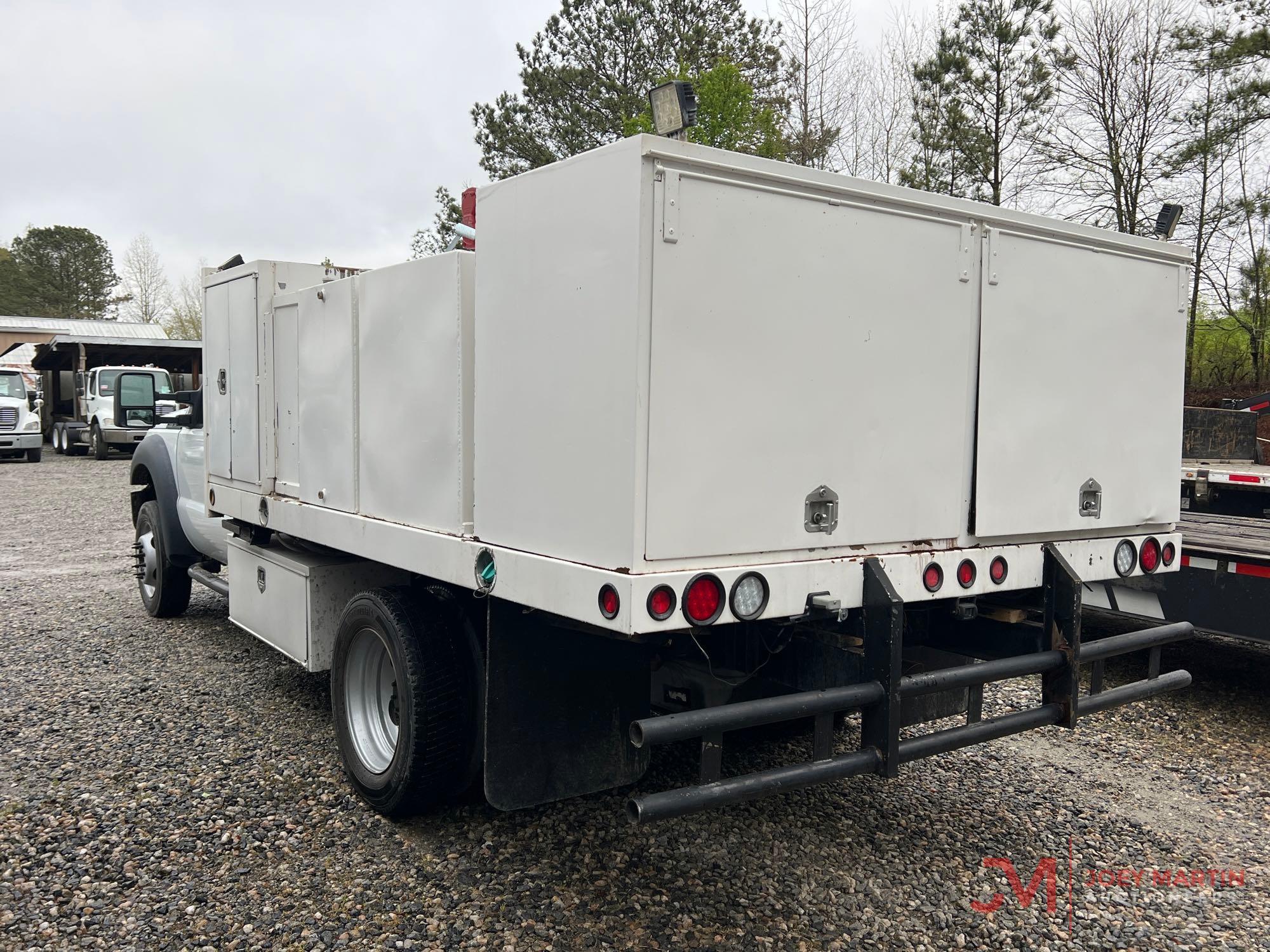 2015 FORD F550 SUPER DUTY FUEL AND LUBE TRUCK