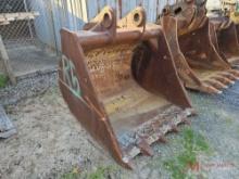 68" EXCAVATOR TOOTH BUCKET